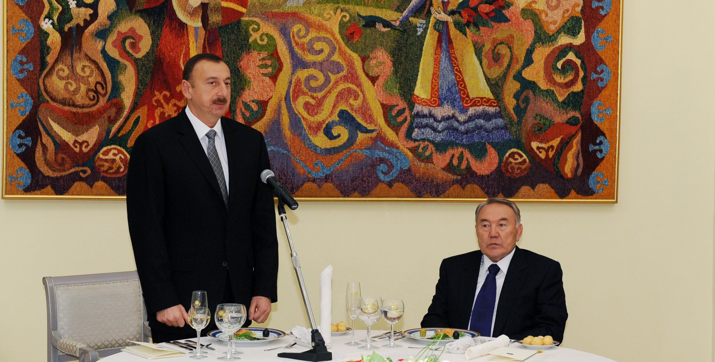 Official dinner reception hosted in honor of Ilham Aliyev