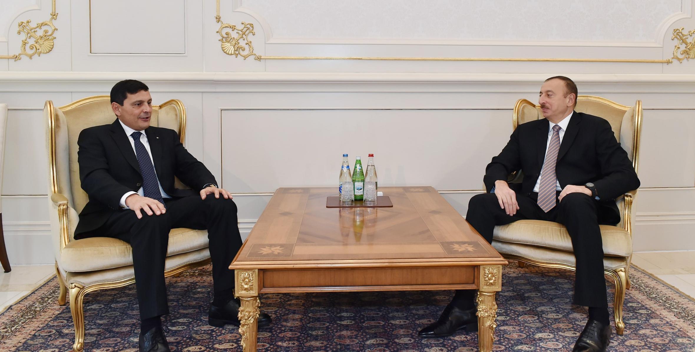 Ilham Aliyev received the credentials of the newly-appointed Maltese Ambassador
