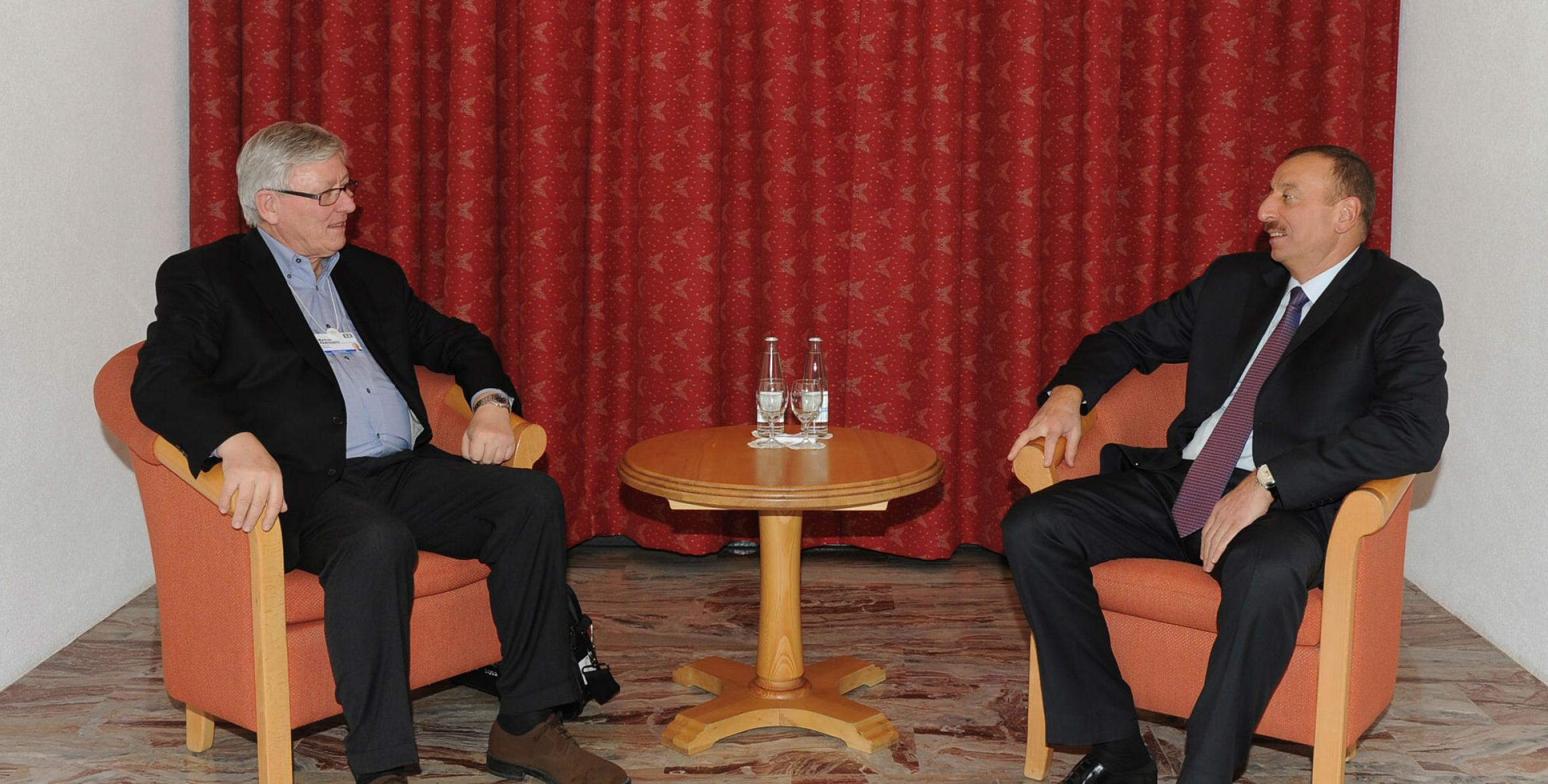 Ильхам Алиев встретился с председателем правления компании Holcim Group Маркусом Акерманом