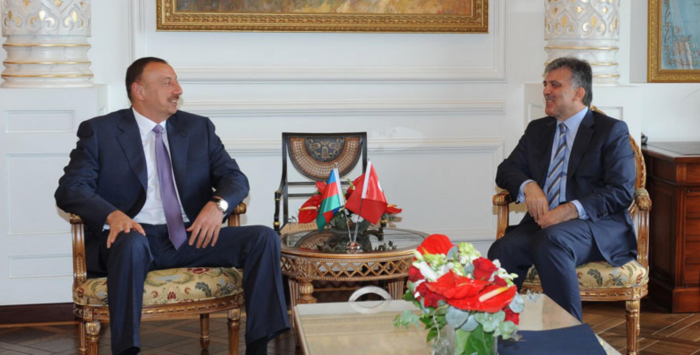 Состоялась встреча Президента Ильхама Алиева и Президента Абдуллаха Гюля