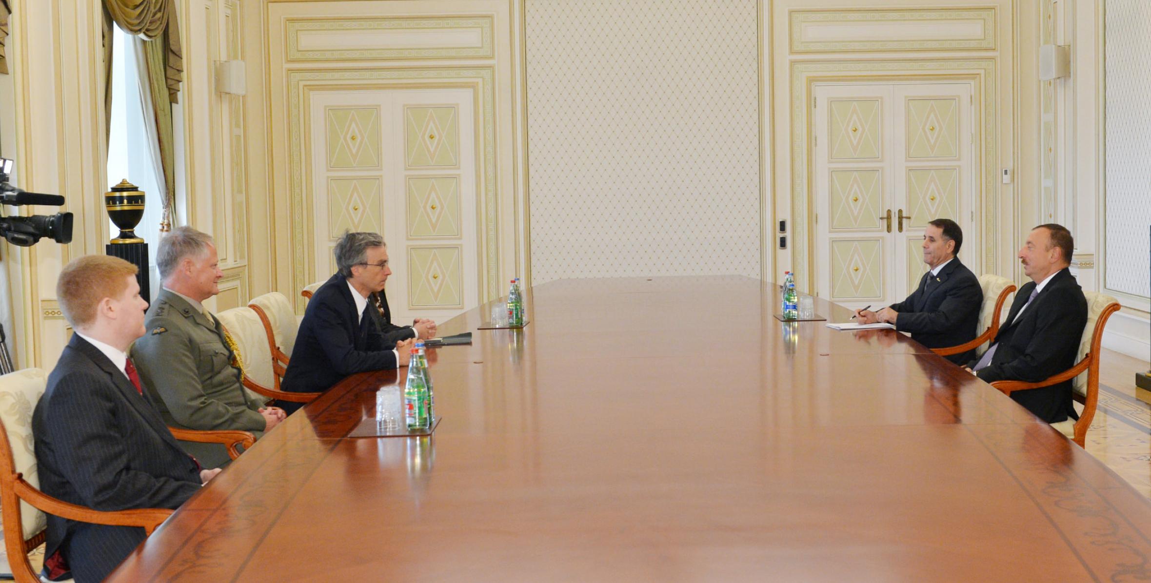 Ilham Aliyev received the British Parliamentary Under-Secretary of State for Defense responsible for International Security Strategy