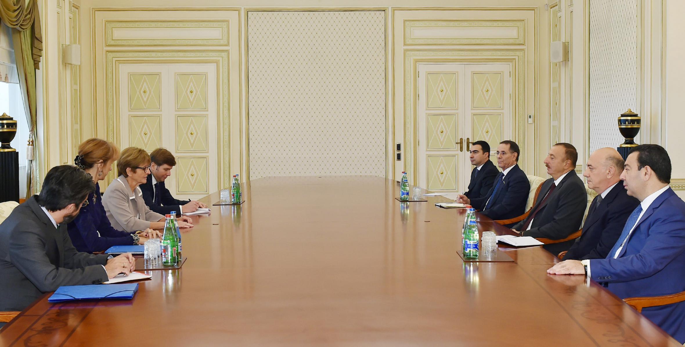 Ильхам Алиев принял делегацию во главе с председателем Парламентской Ассамблеи Совета Европы Анн Брассер