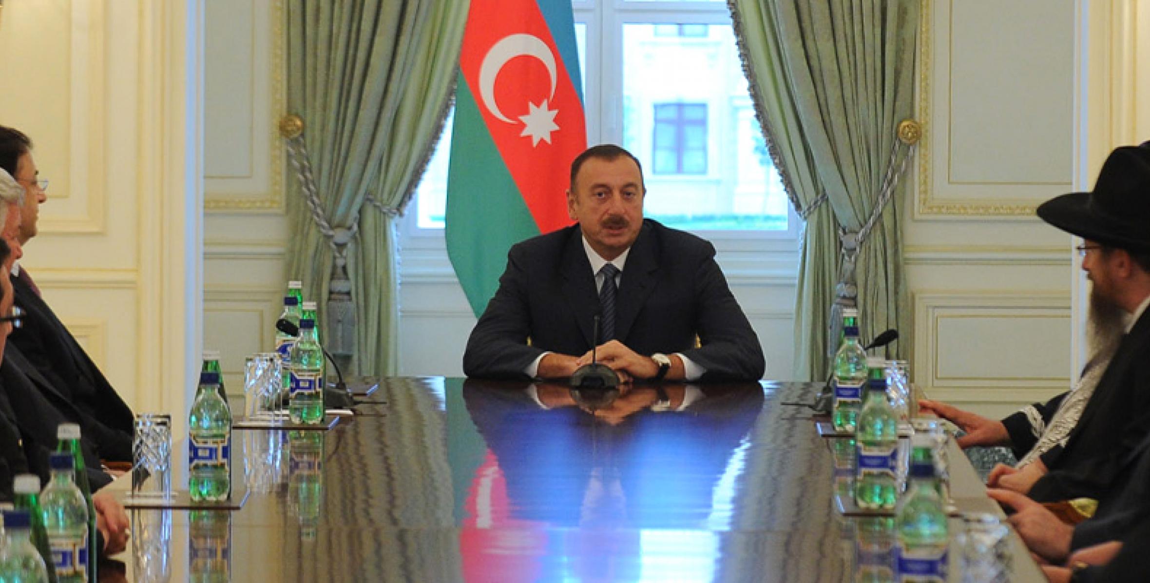 Ilham Aliyev received representatives of Jewish community who arrived in Azerbaijan