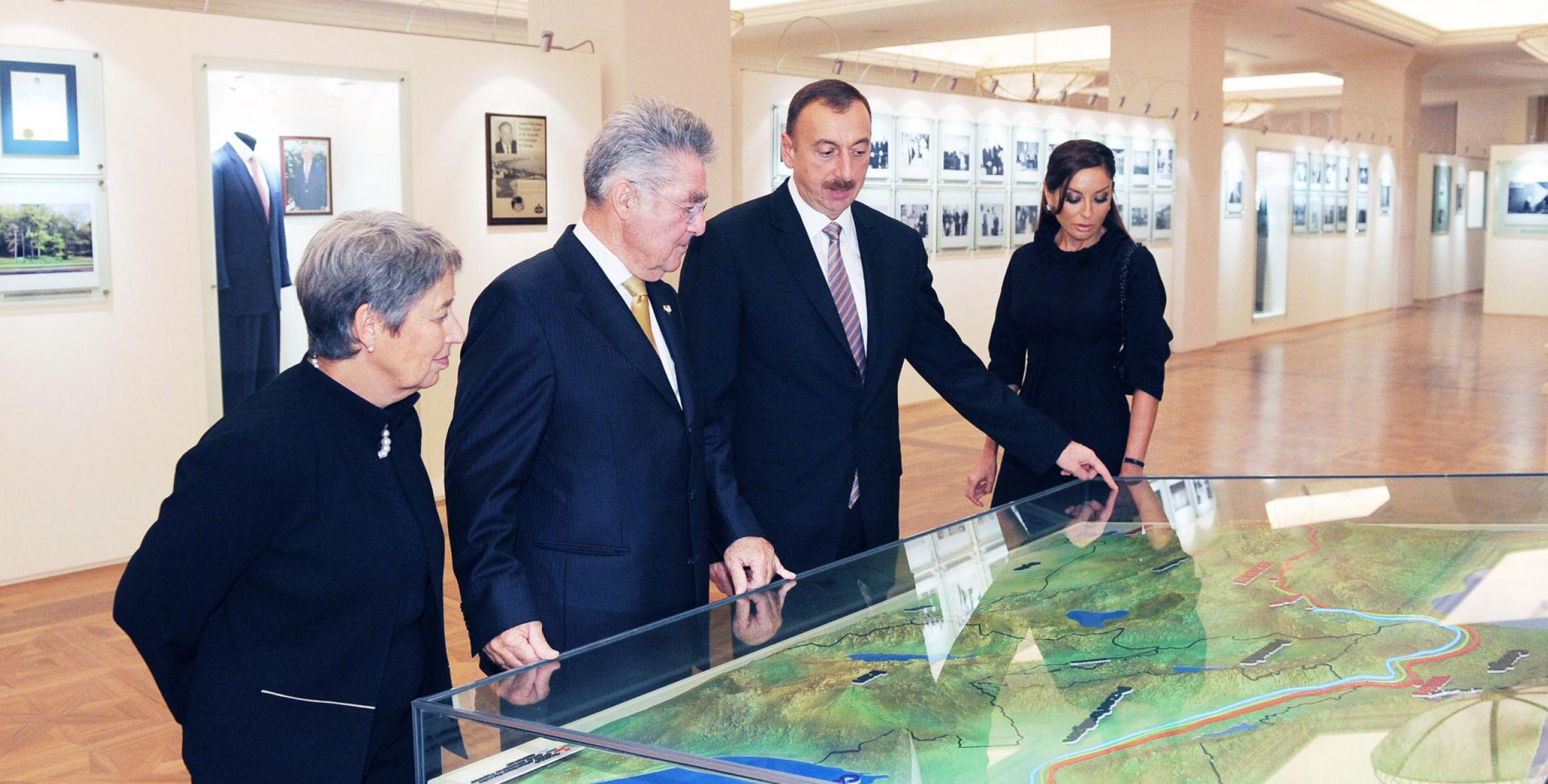 Federal President of the Republic of Austria Heinz Fischer and his wife Margit Fischer visited the Heydar Aliyev Foundation