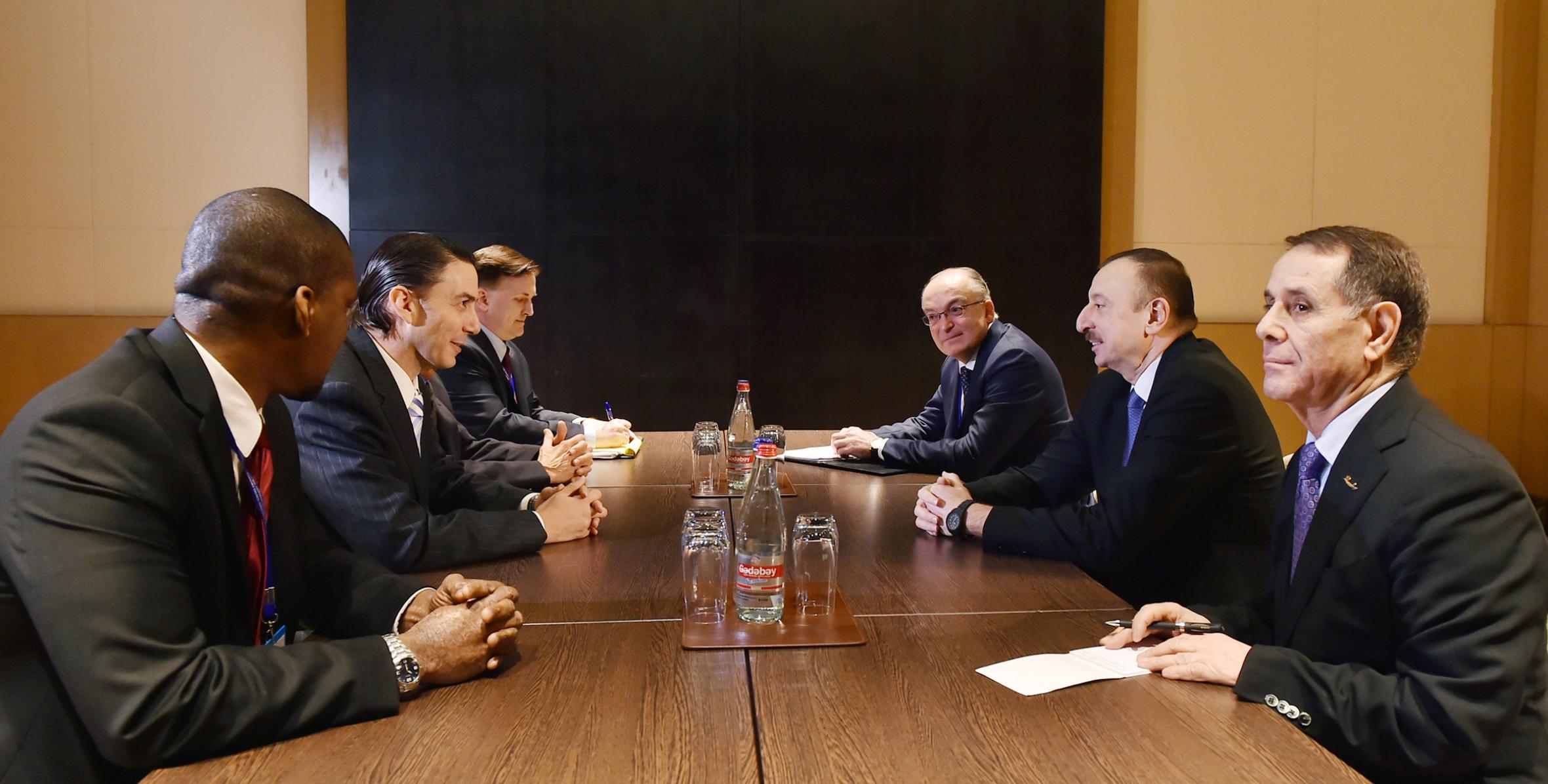 Ильхам Алиев принял делегацию во главе со специальным посланником и координатором Государственного департамента США