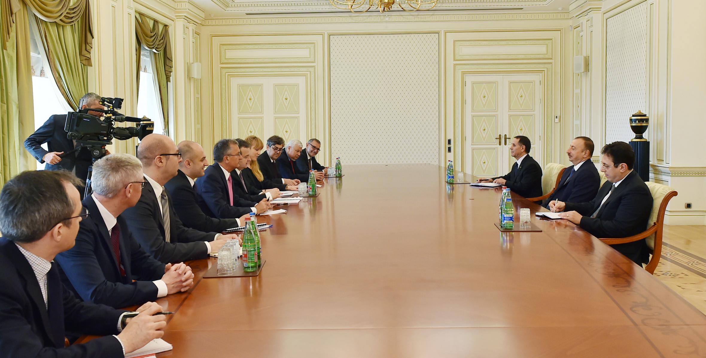 Ильхам Алиев принял делегацию во главе с действующим председателем ОБСЕ