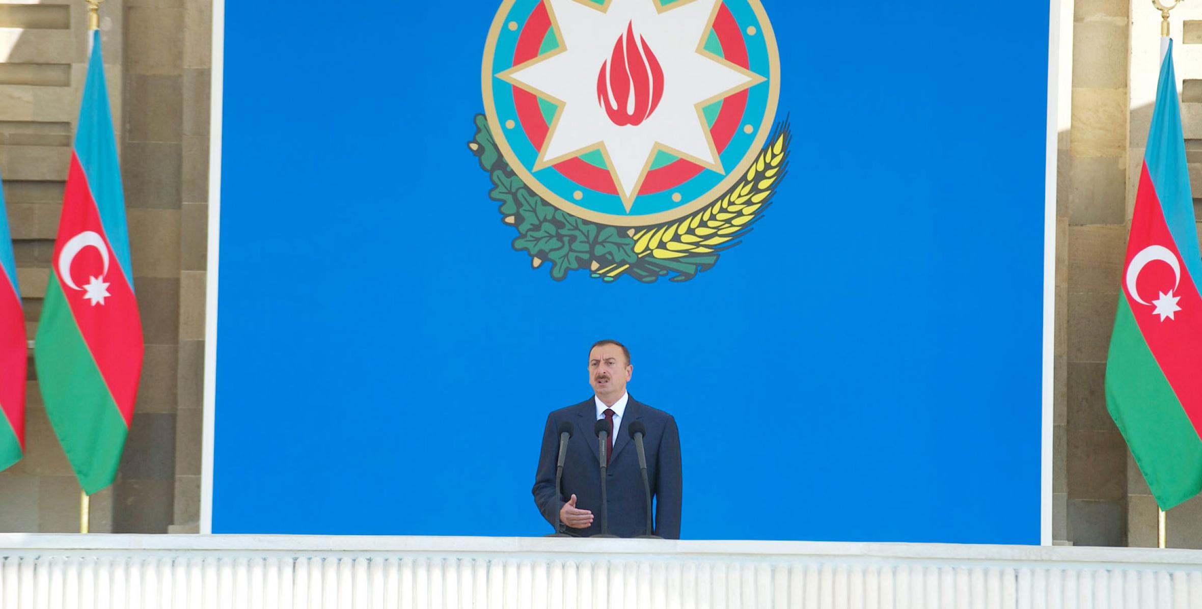 Речь Ильхама Алиева на торжественном военном параде в Баку по случаю 93-й годовщины создания Вооруженных сил