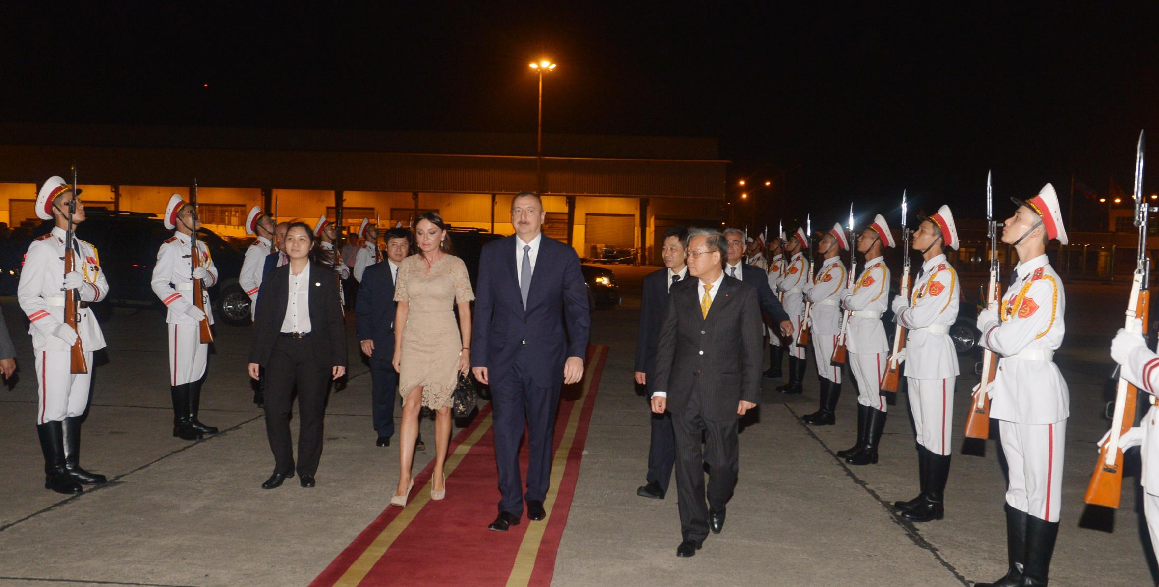 Завершился государственный визит Ильхама Алиева в Социалистическую Республику Вьетнам