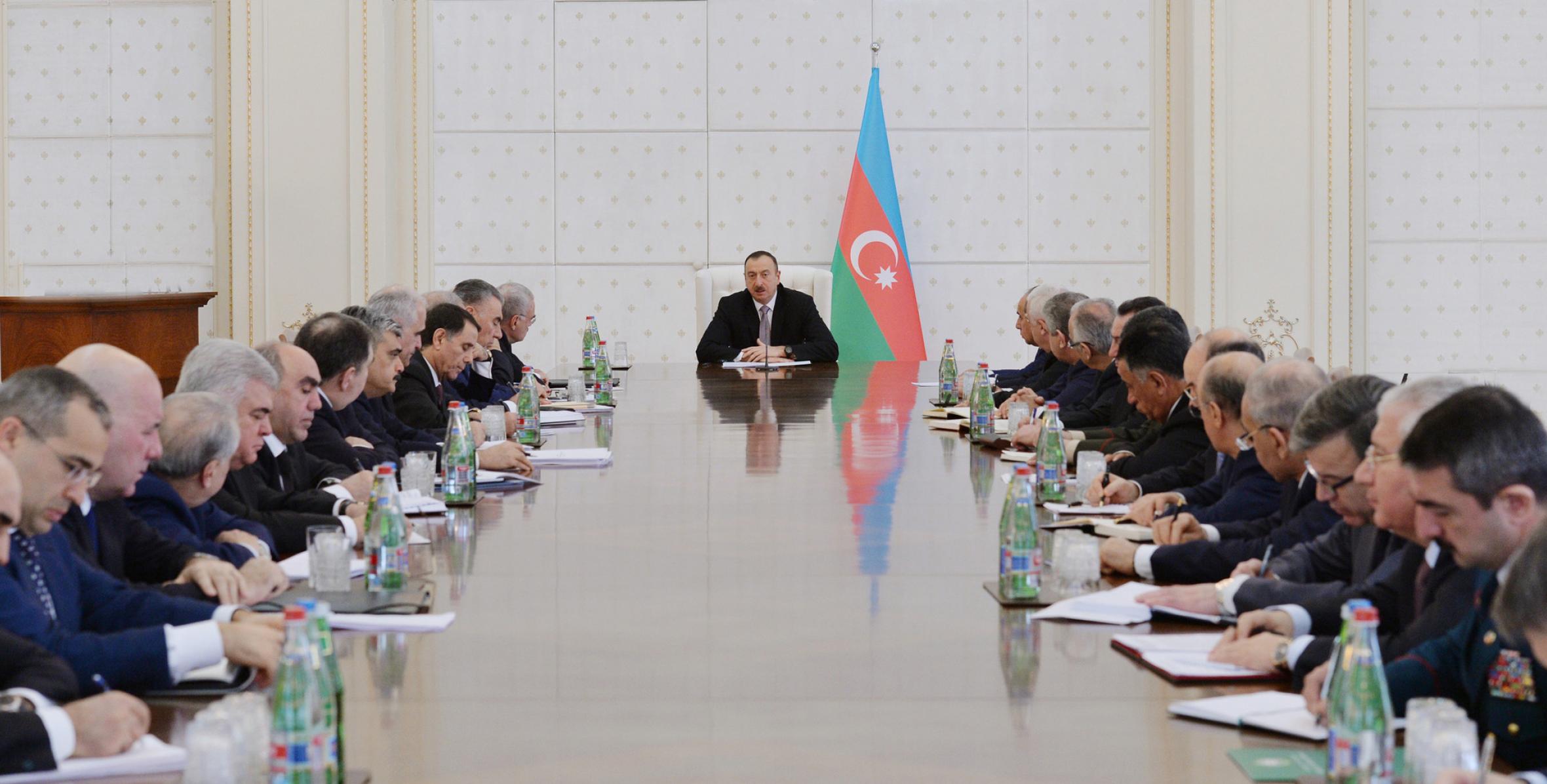 Заключительная речь Ильхама Алиева на заседании Кабинета Министров, посвященном итогам социально-экономического развития за 2014 год и предстоящим в 2015 году задачам