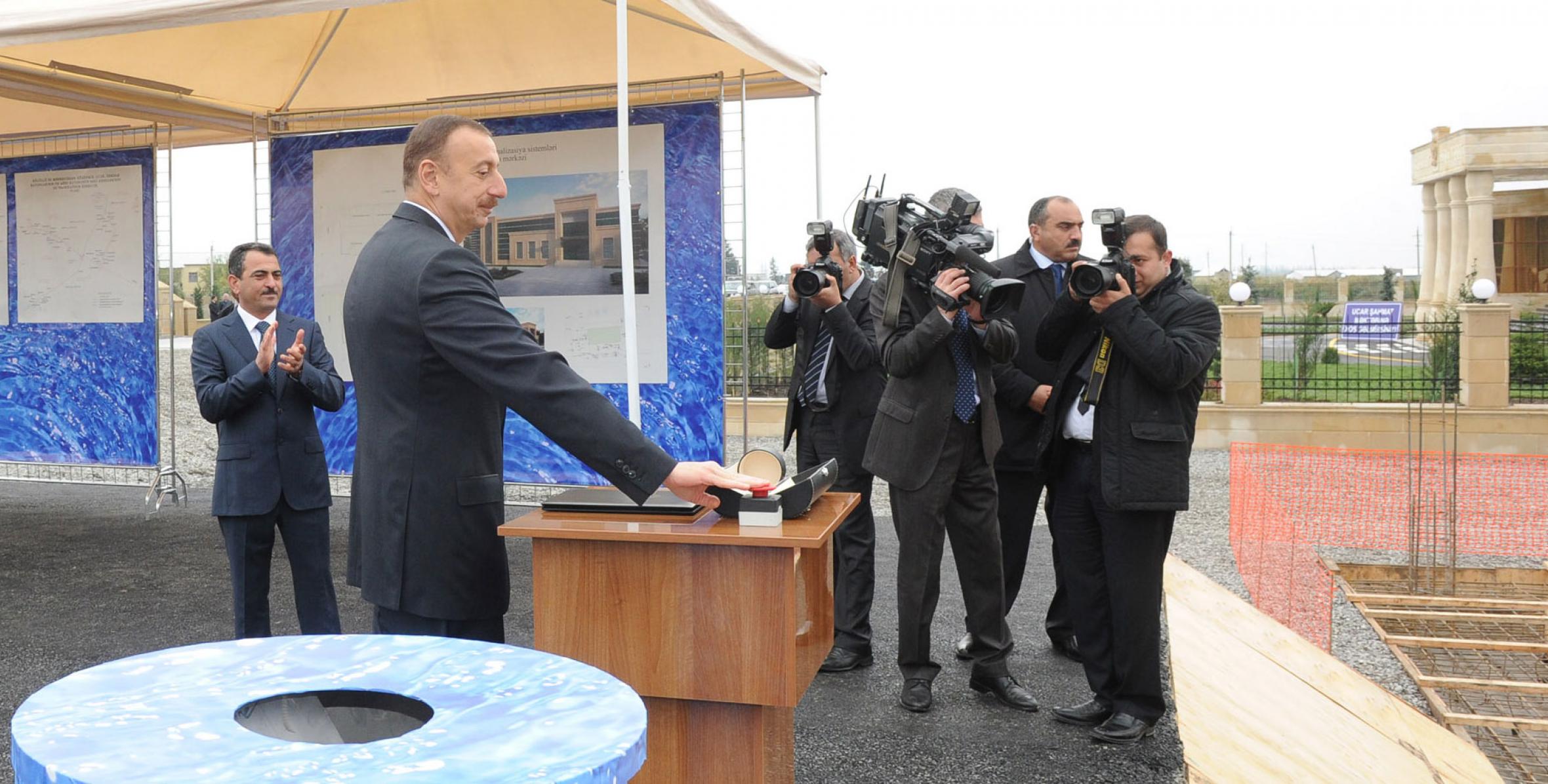 Ильхам Алиев принял участие в церемонии закладки фундамента комплекса водно-канализационных систем в Уджаре