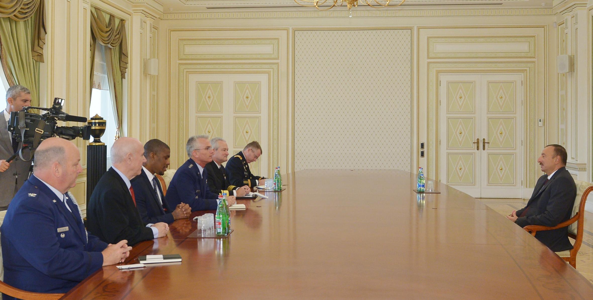 Ilham Aliyev received a delegation led by the Commander of the United States Transportation Command