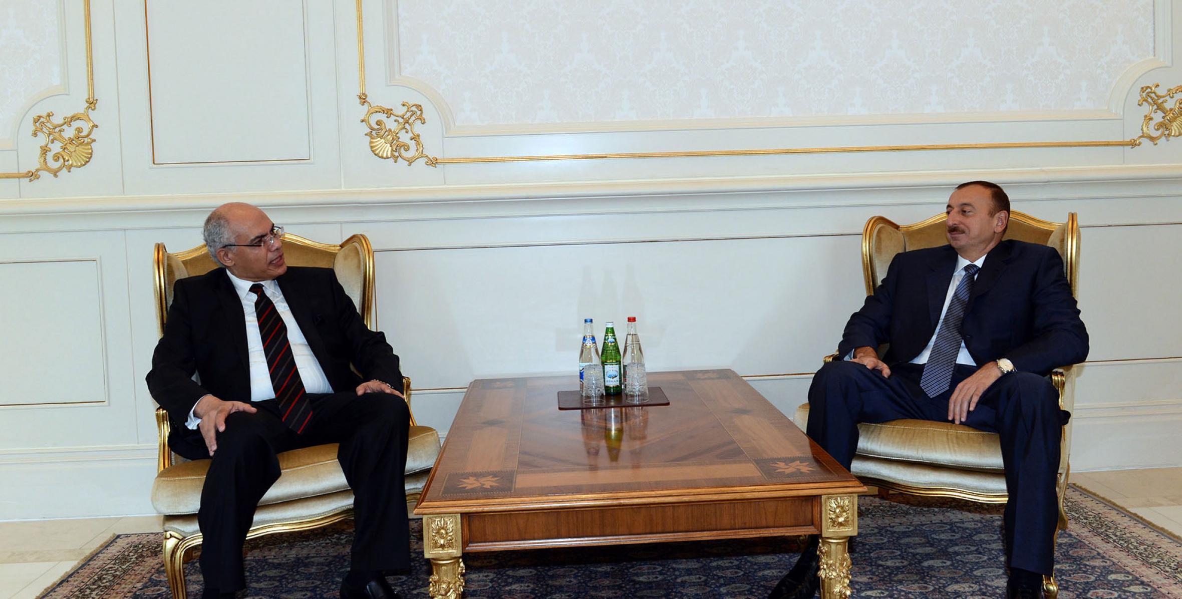Ilham Aliyev accepted the credentials of a newly-appointed Ambassador Extraordinary and Plenipotentiary of the Arab Republic of Egypt to Azerbaijan
