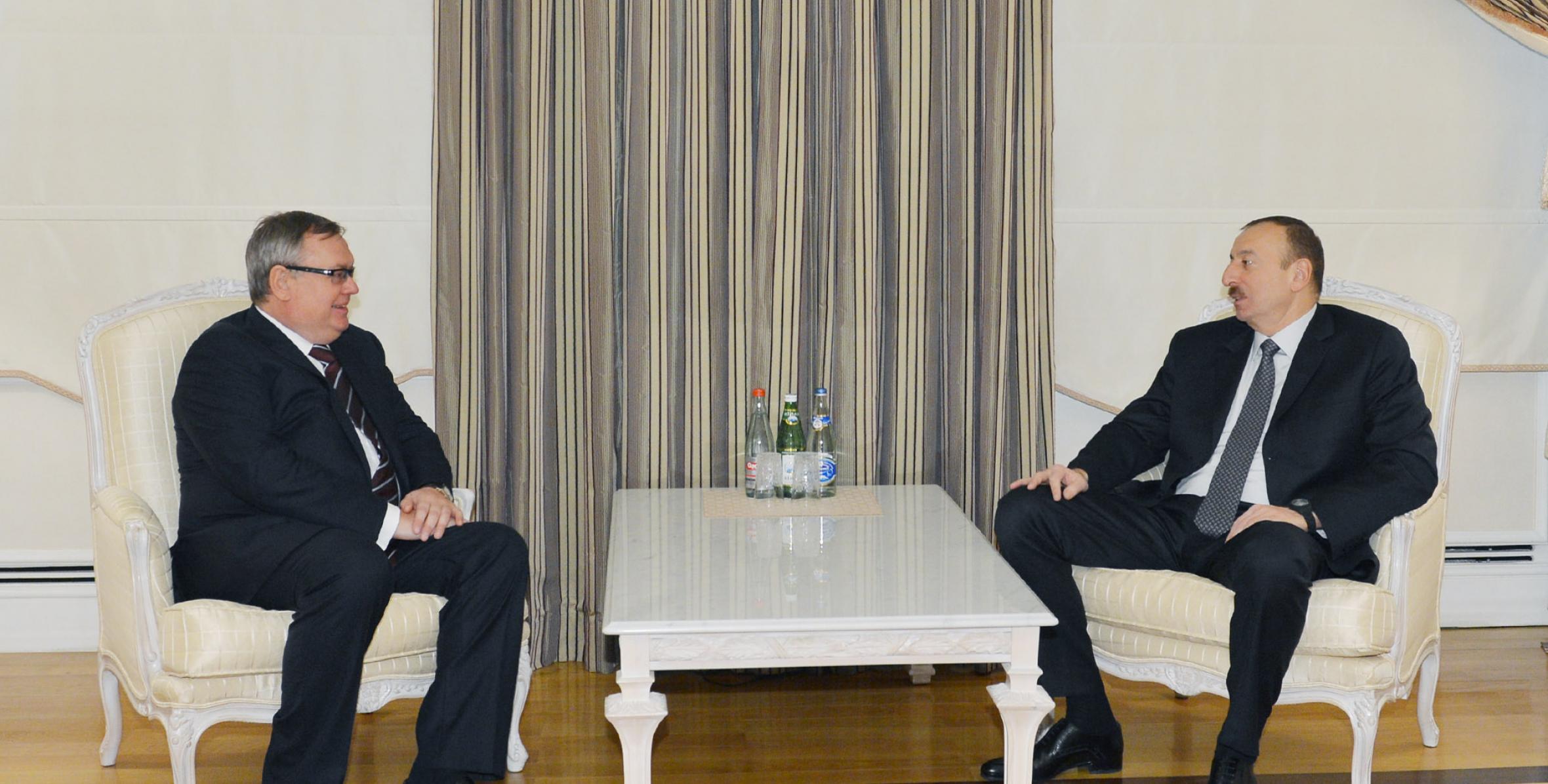 Ilham Aliyev received President of "VTB" bank