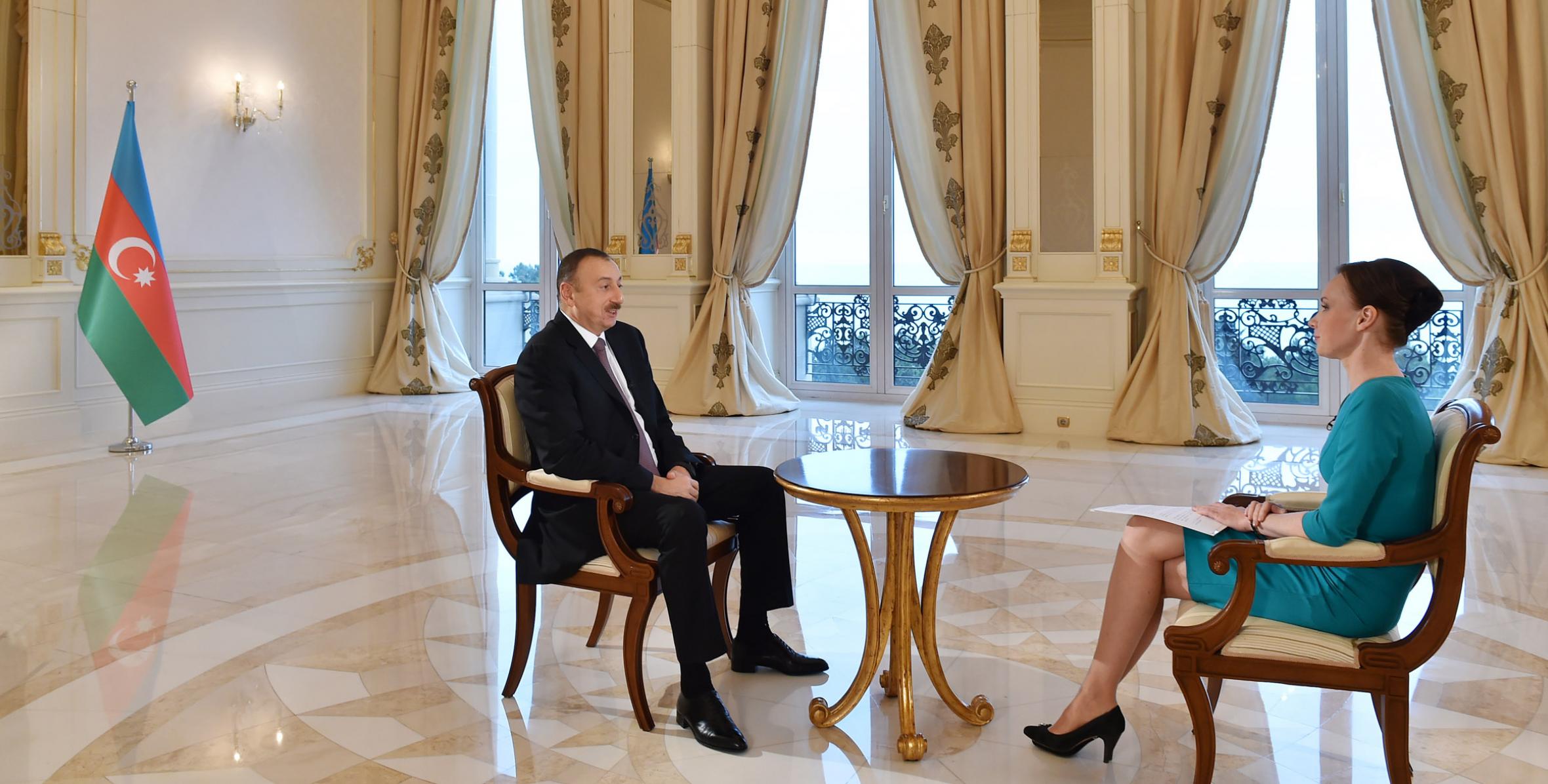Ильхам Алиев дал интервью информационному телеканалу «Россия-24»