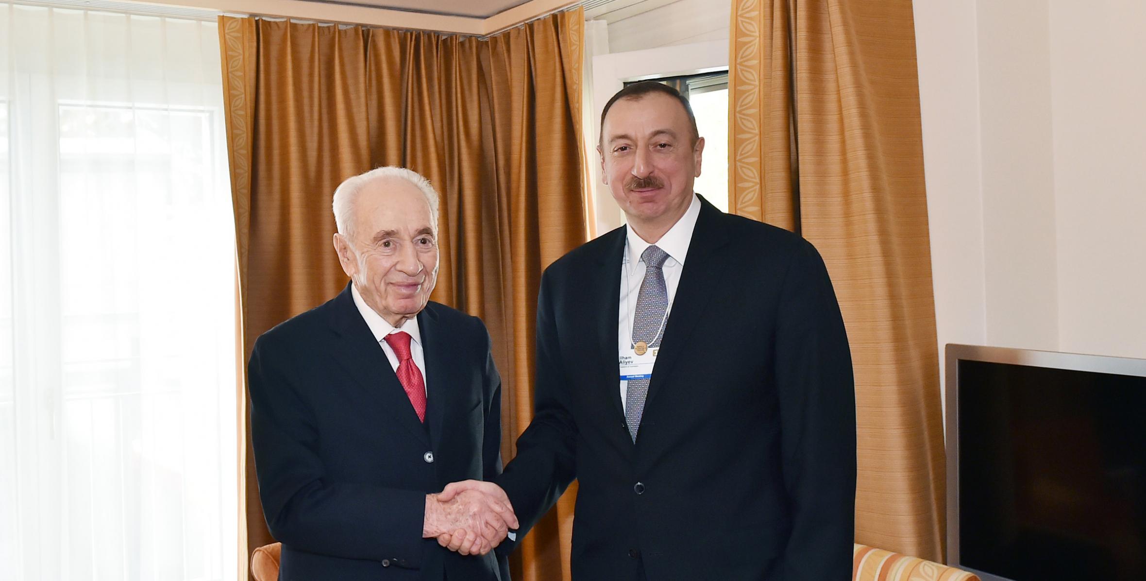 Состоялась встреча Ильхама Алиева и экс-президента Израиля Шимона Переса