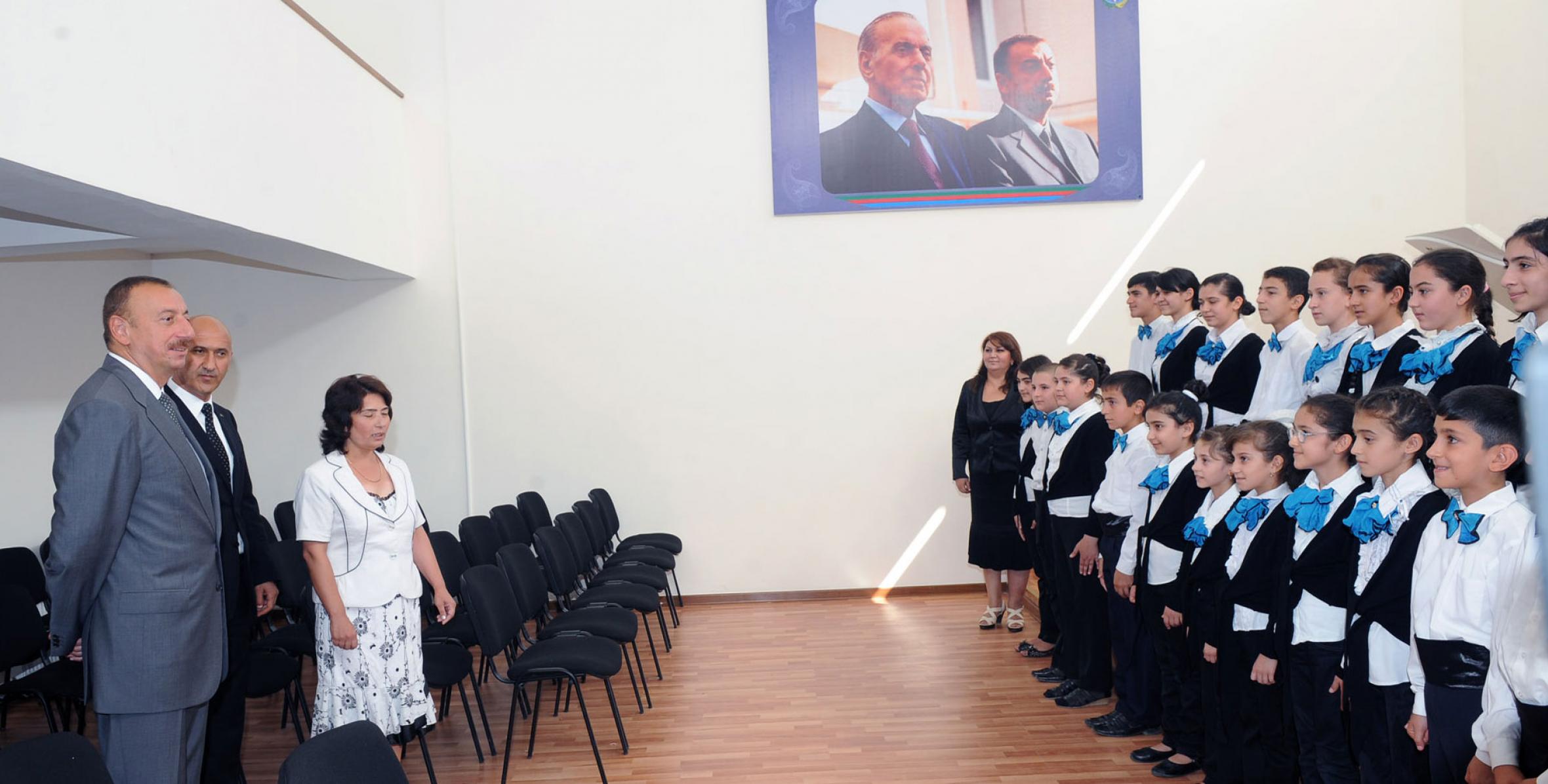 Ilham Aliyev attended the opening of the Children’s Art School in Siyazan