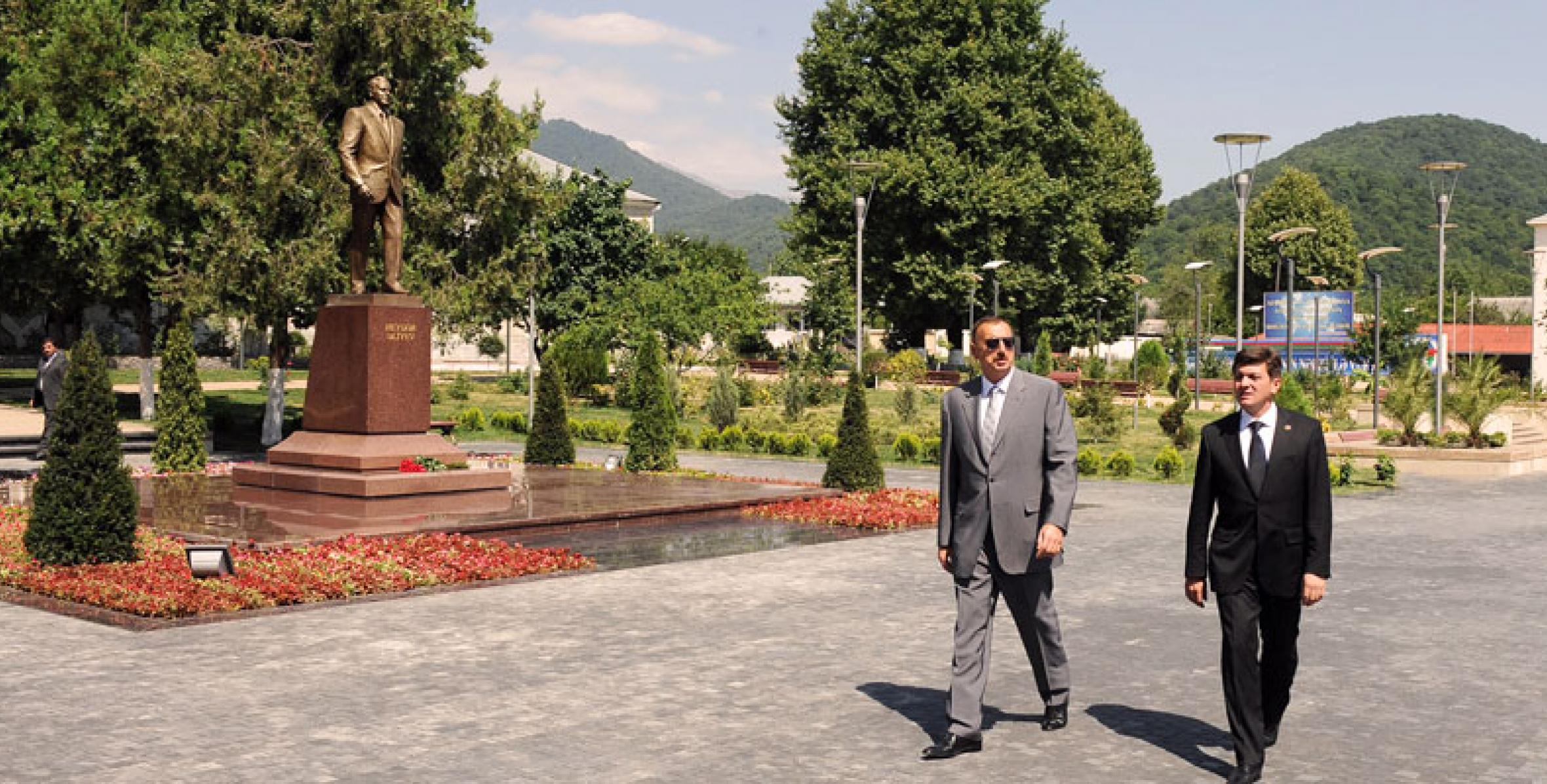 Ilham Aliyev visited the monument to national leader Heydar Aliyev in Gabala