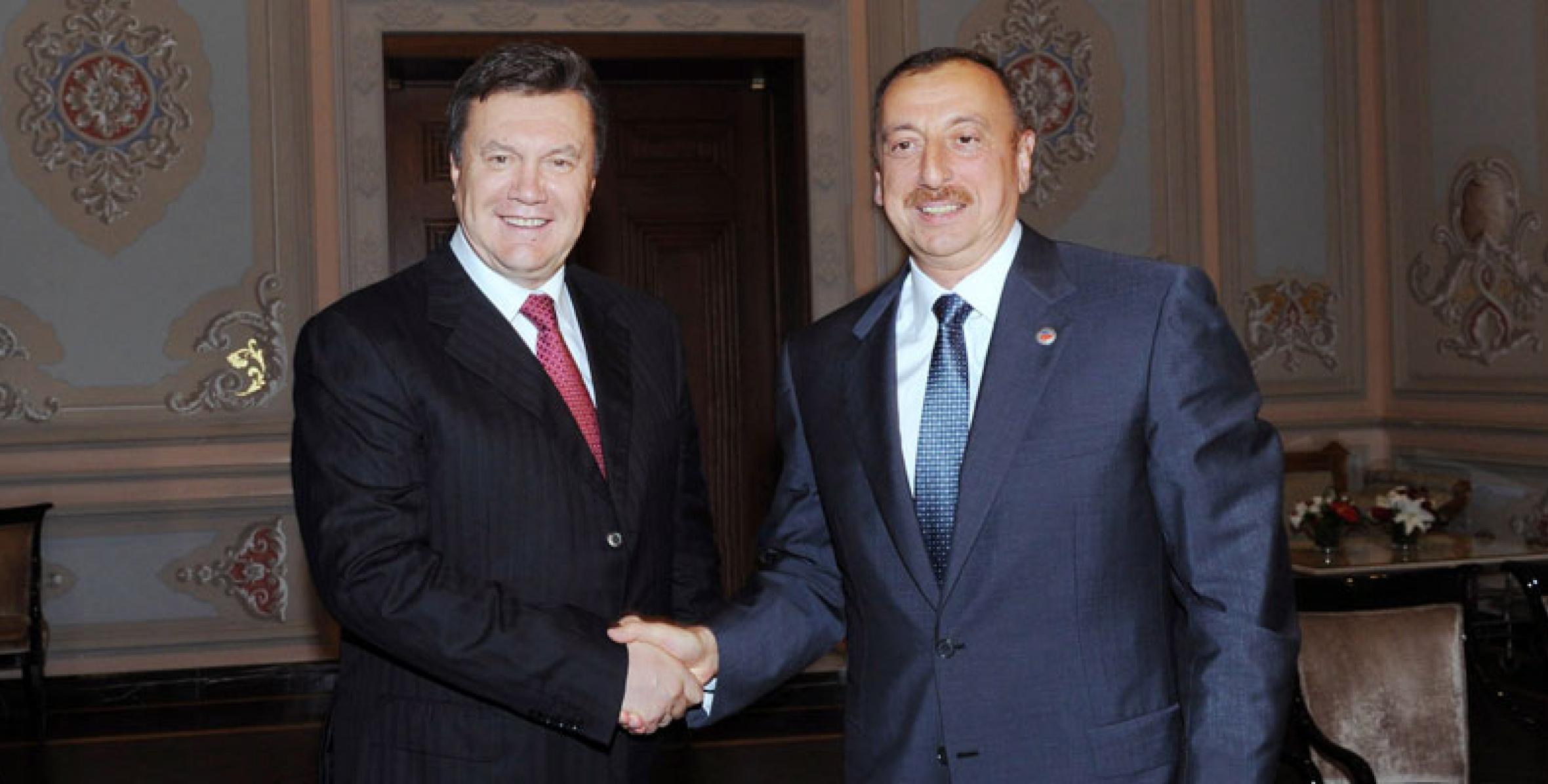 Ilham Aliyev met with Ukrainian President Viktor Yanukovich