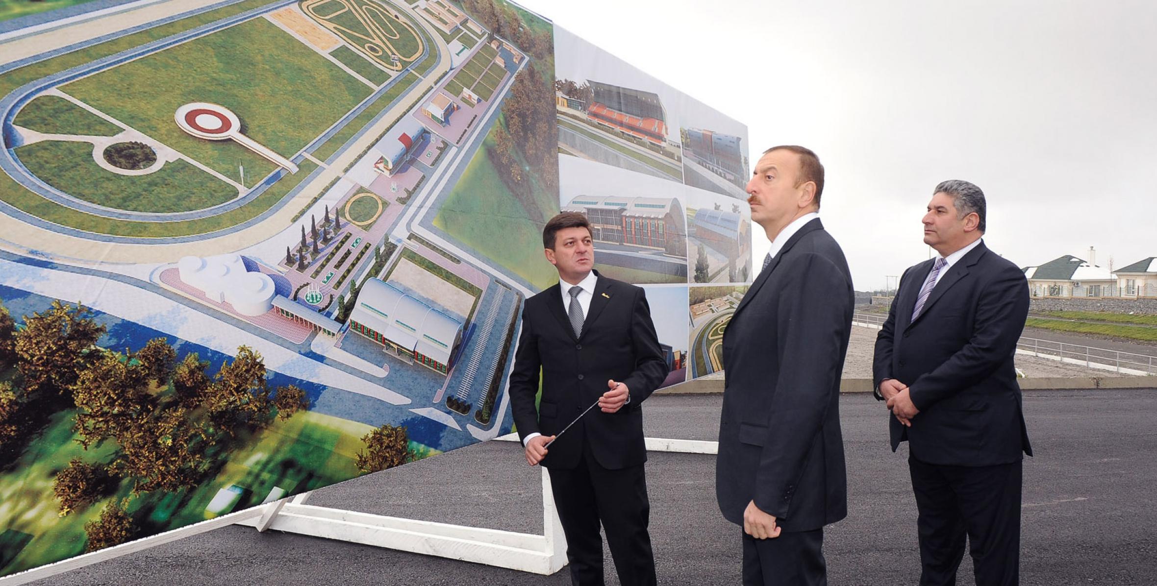 Ильхам Алиев в рамках поездки в Габалинский район ознакомился со строительством ипподрома
