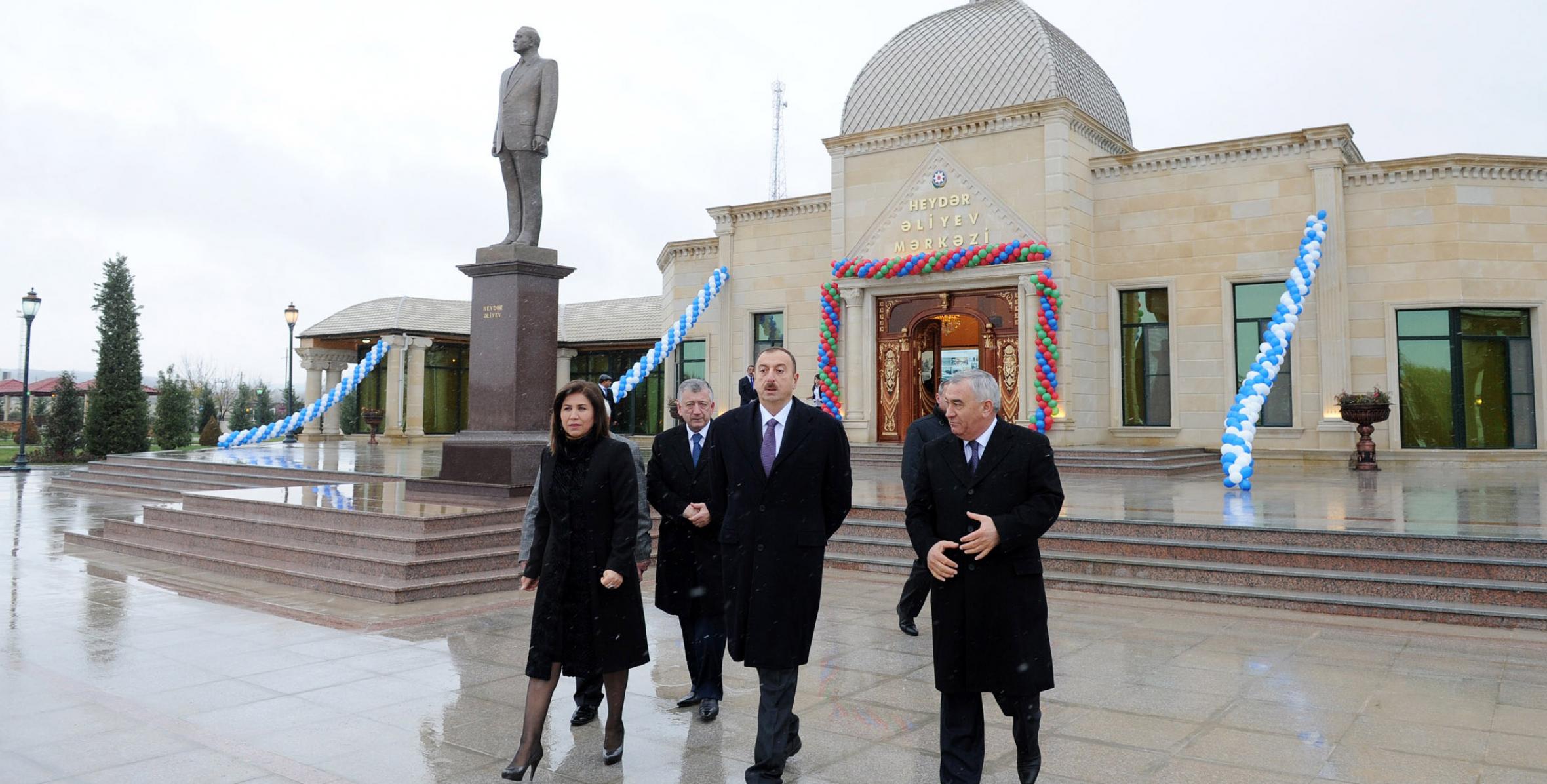 Ильхам Алиев принял участие в открытии в Горадизе Гейдар парка