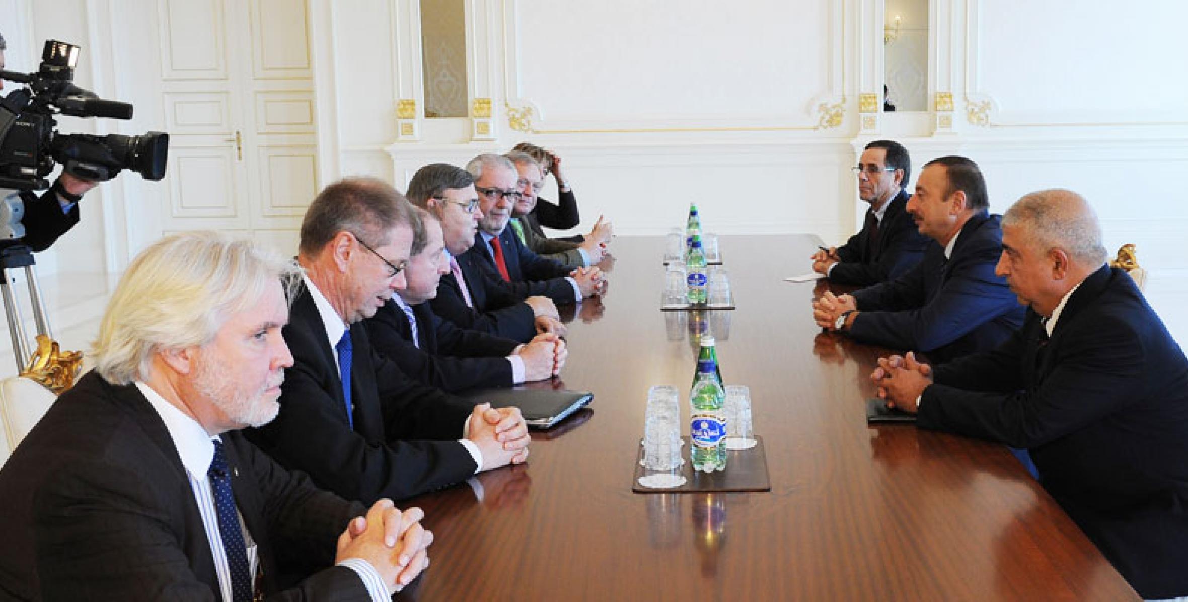 Ilham Aliyev received the head of PACE Special Committee for the pre-election mission Paul Wille