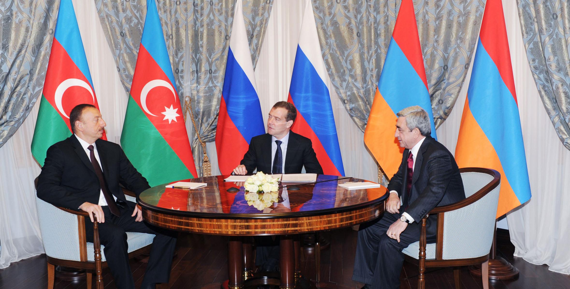 Joint meeting took place in Sochi between the Presidents of Azerbaijan, Russia and Armenia