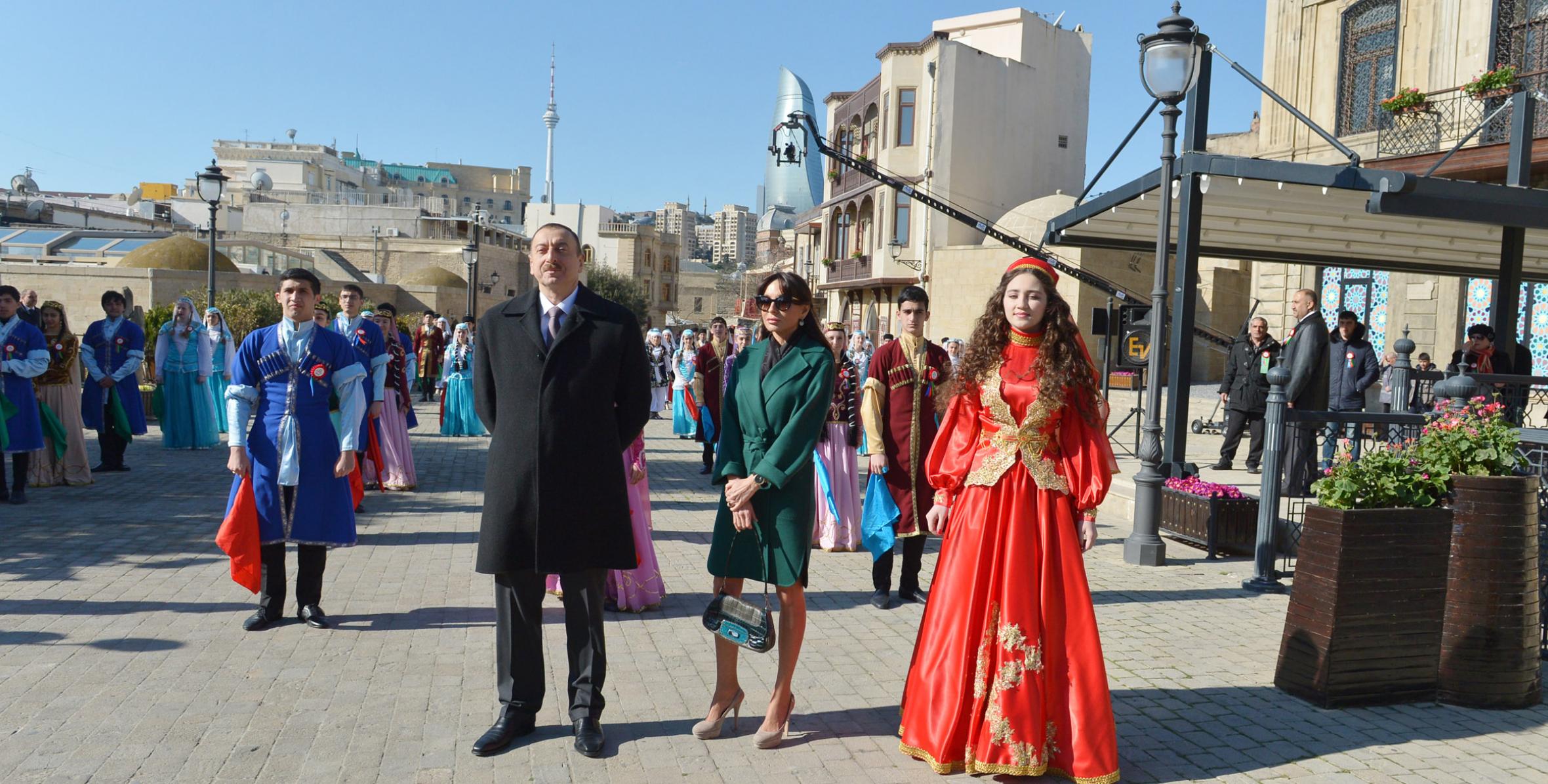 Ильхам Алиев принял участие во всенародных празднествах по случаю Новруз байрамы