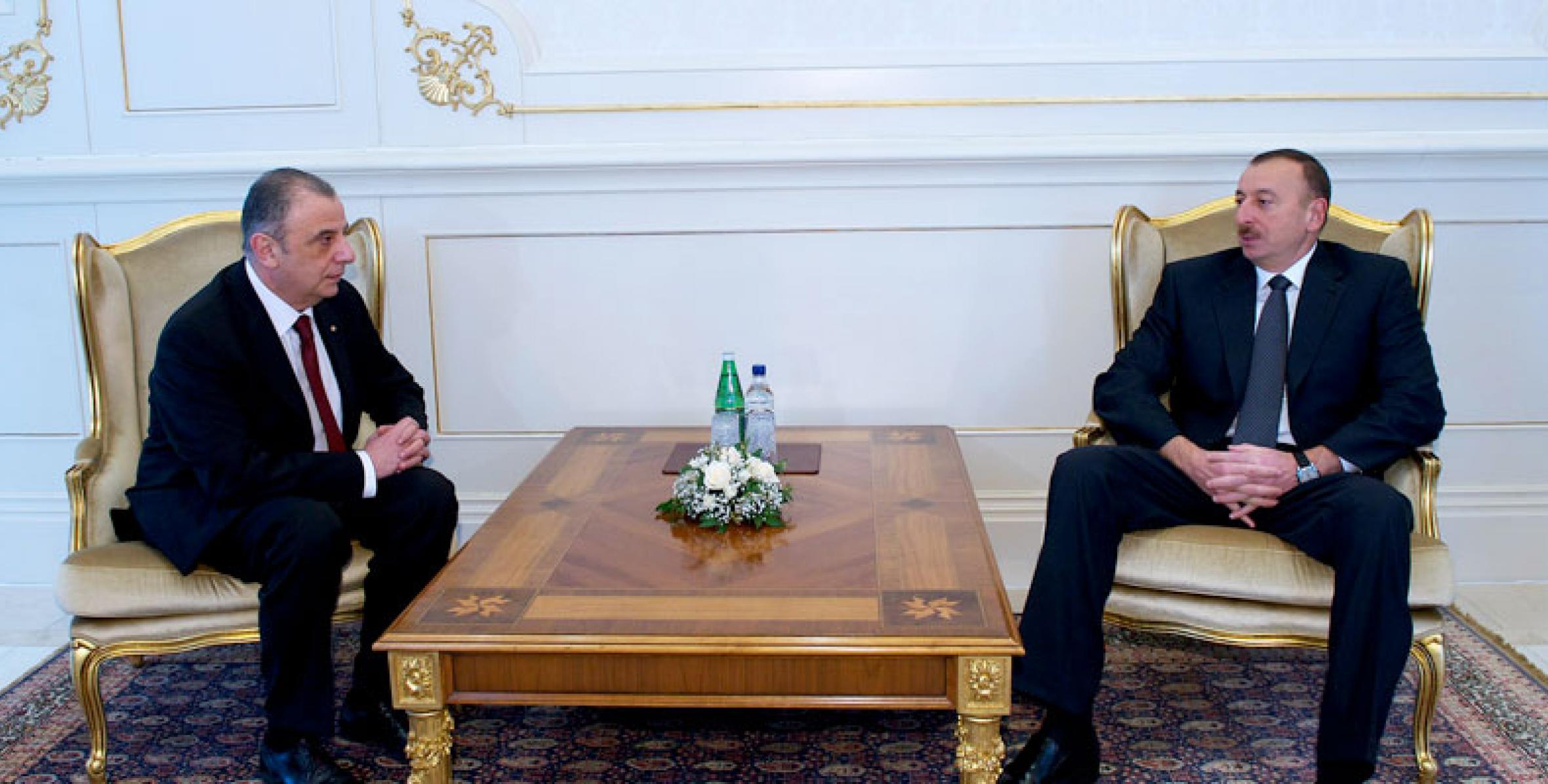 Ilham Aliyev received the credentials of the newly appointed Ambassador of Georgia to Azerbaijan