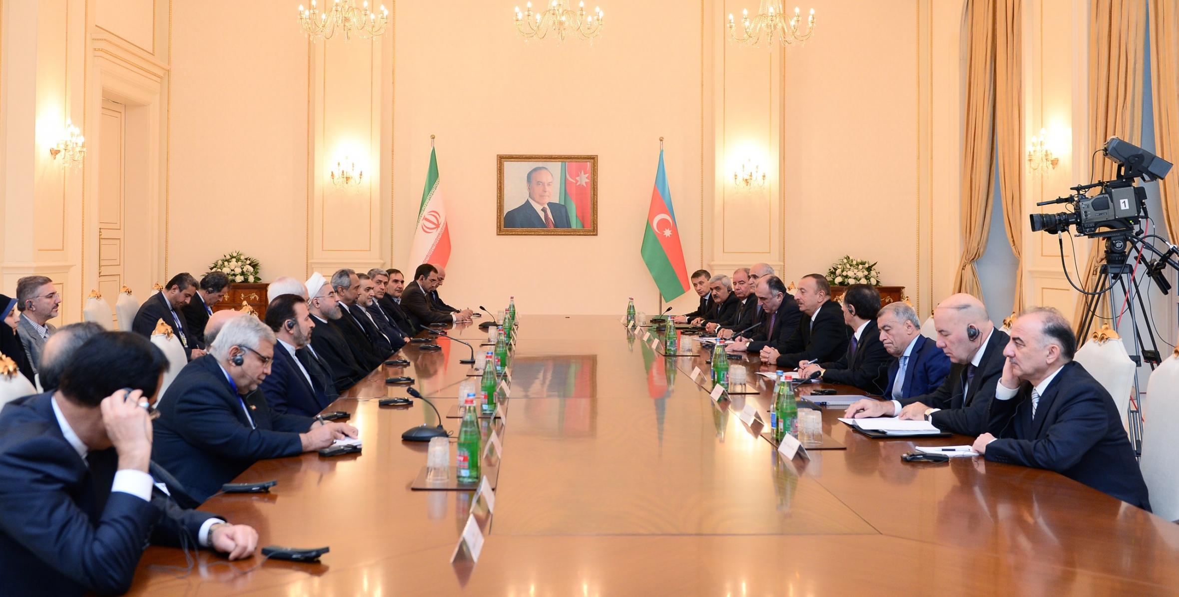 Ilham Aliyev and President of Iran Hassan Rouhani held an expanded meeting