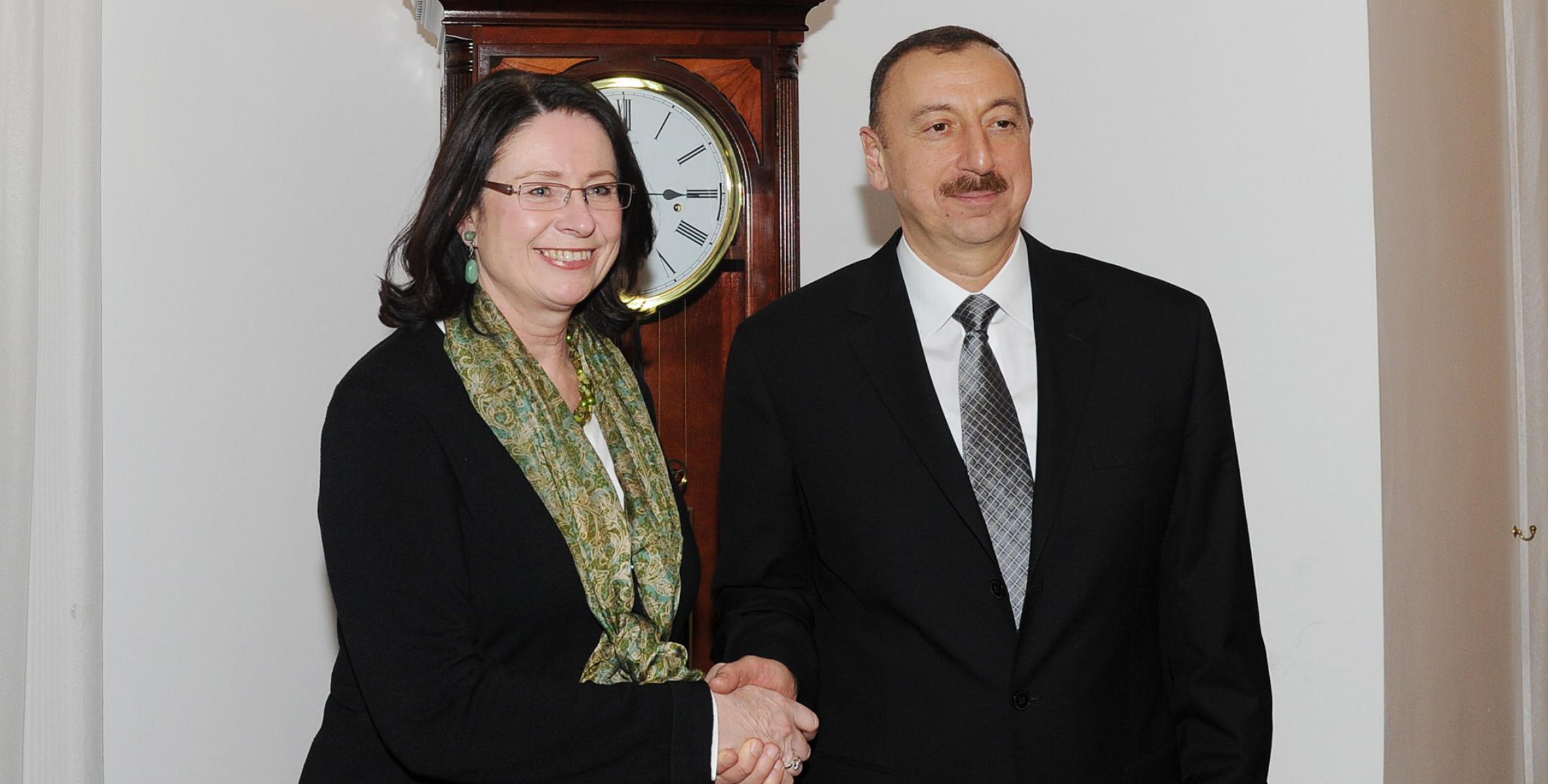 Ильхам Алиев встретился с председателем Палаты депутатов парламента Чешской Республики Мирославой Немцовой