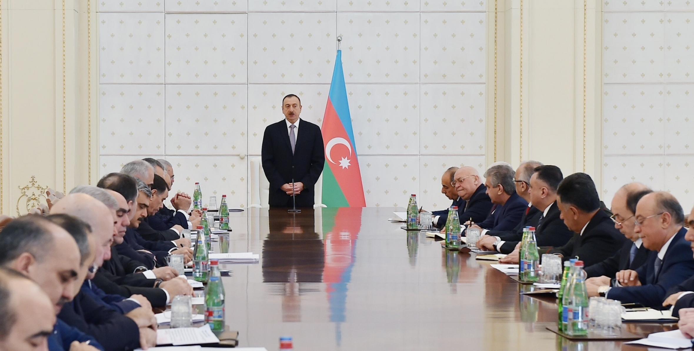 Ilham Aliyev chaired the meeting of the Cabinet of Ministers dedicated to the results of socioeconomic development in 2014 and objectives for 2015