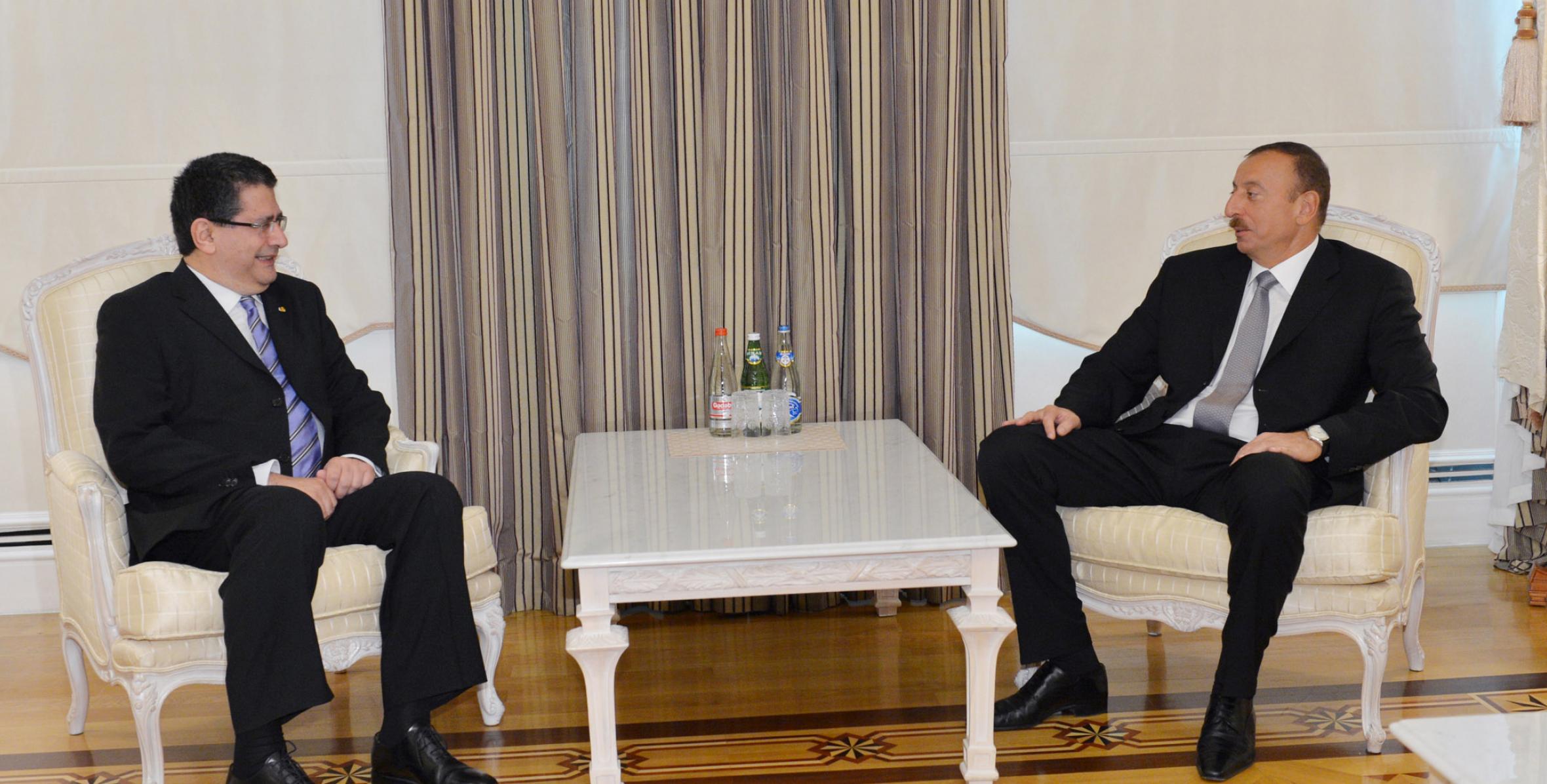 Ilham Aliyev received the outgoing Ambassador of Greece to Azerbaijan at the end of his diplomatic mission in the country