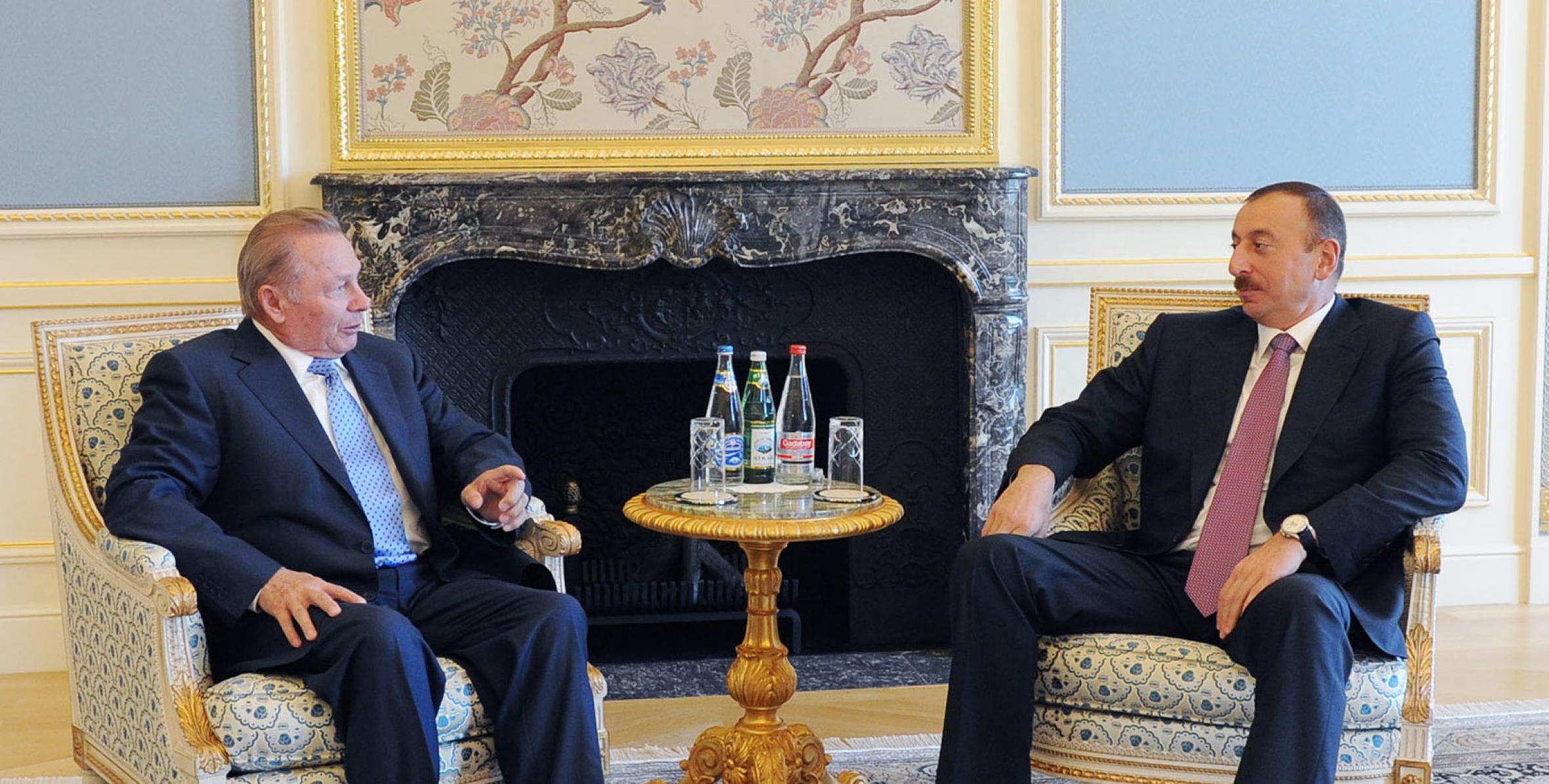 Ilham Aliyev received former President of Slovakia Rudolf Schuster