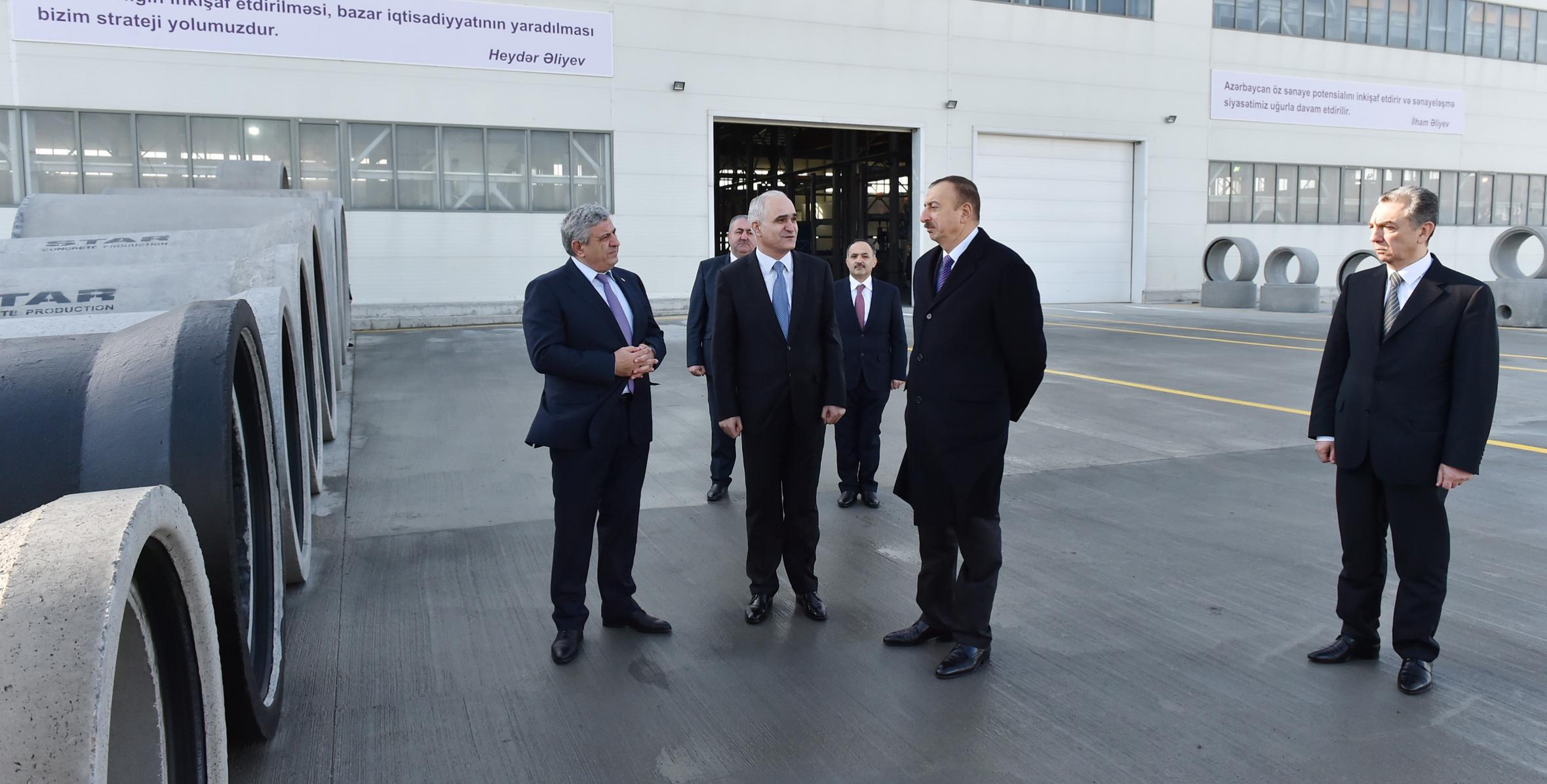 Ильхам Алиев в рамках поездки в город Сумгайыт принял участие в открытии завода бетонных изделий