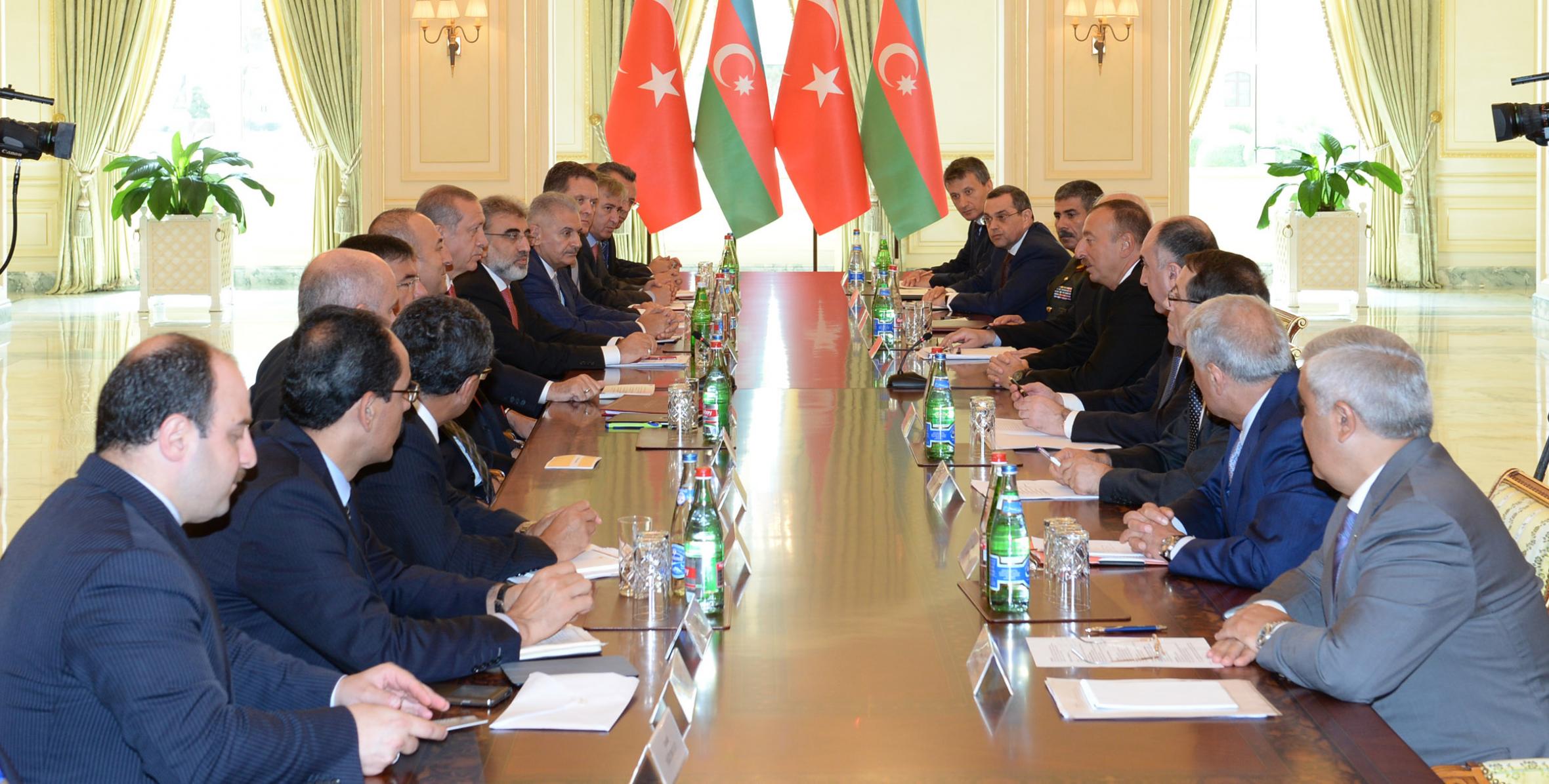 Presidents of Azerbaijan and Turkey held a meeting in an expanded format