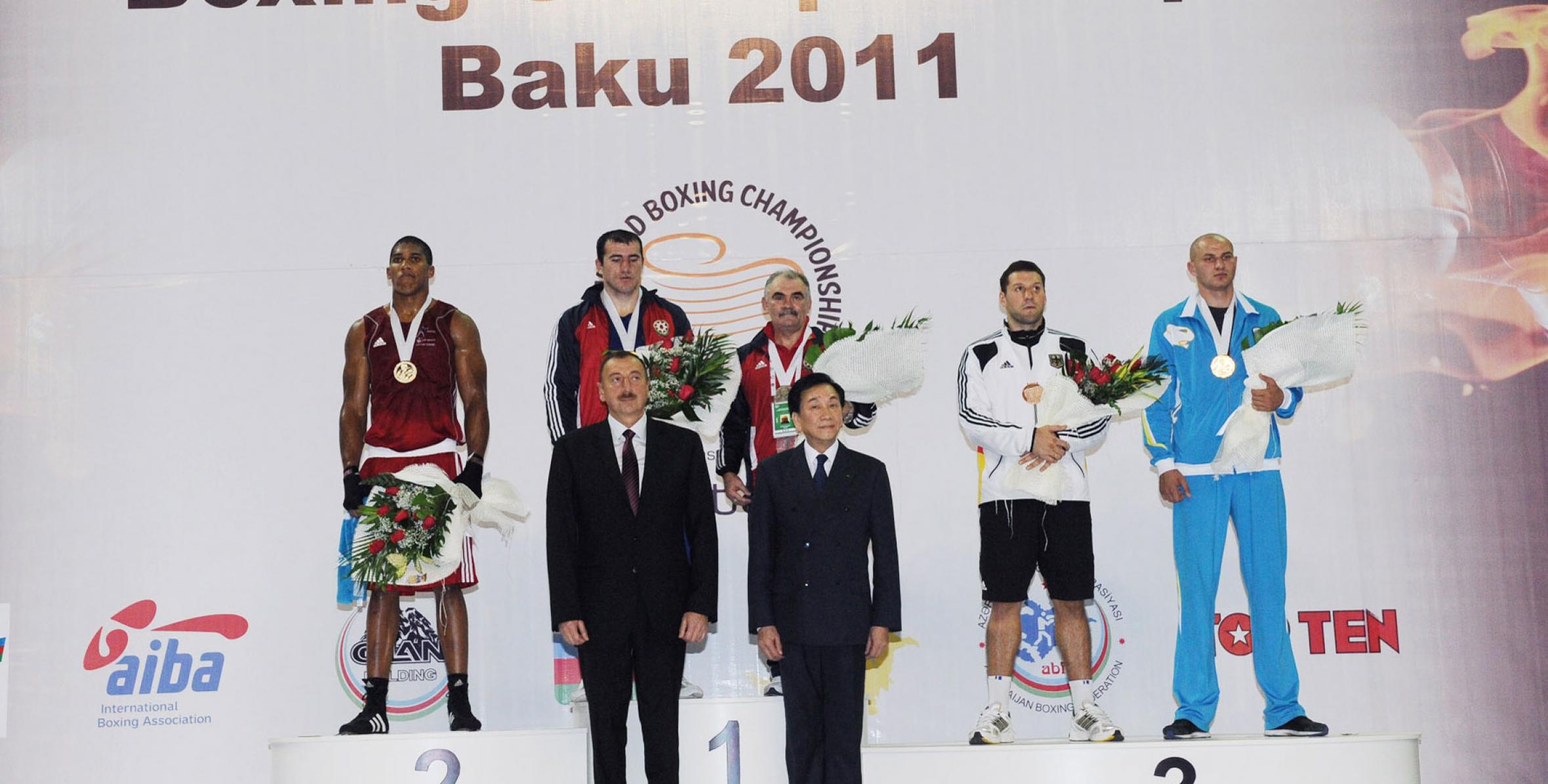 Ilham Aliyev watched final bouts of the 16th world boxing championship