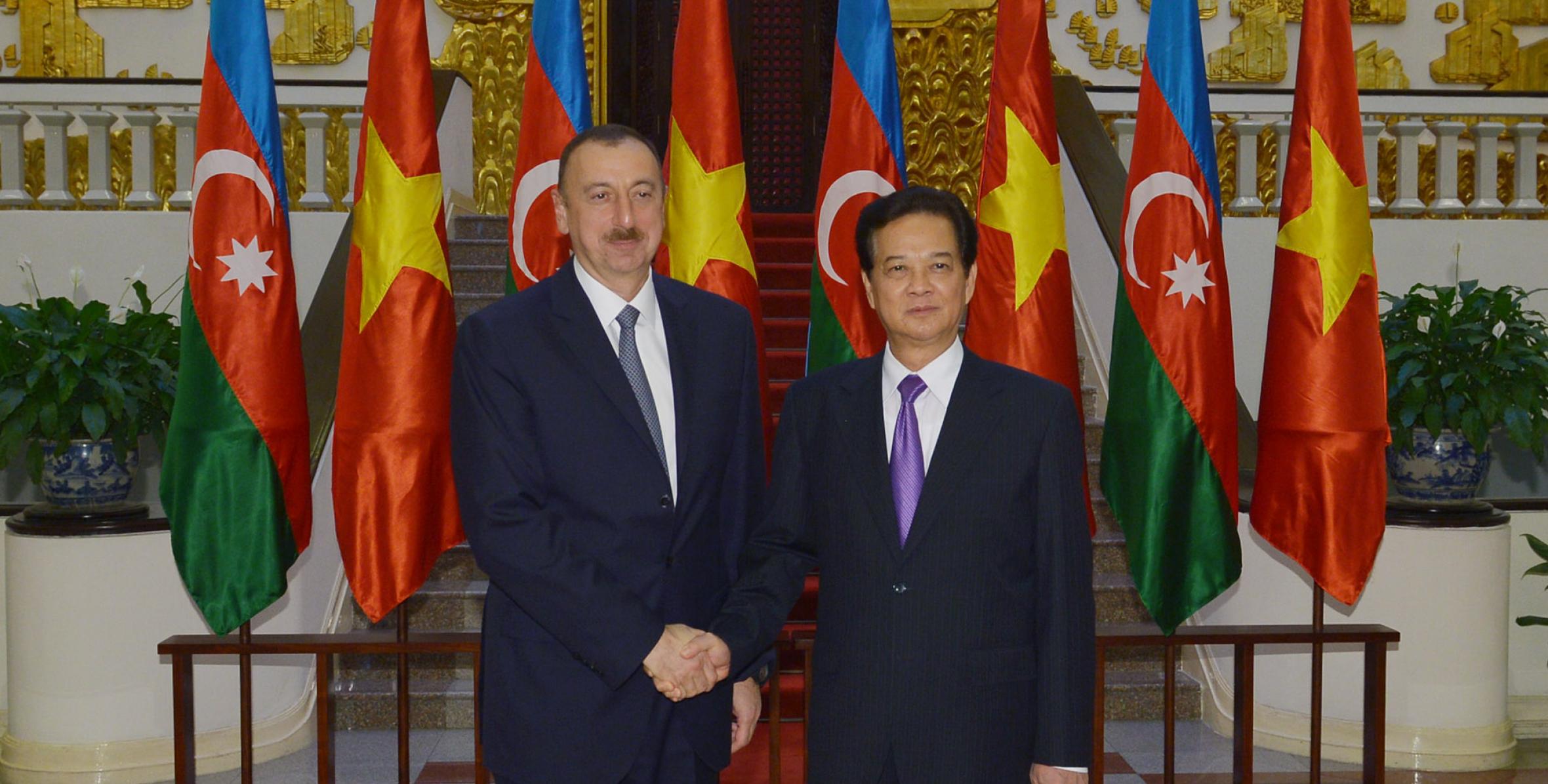 Ильхам Алиев встретился с премьер-министром Социалистической Республики Вьетнам Нгуен Тан Зунгом