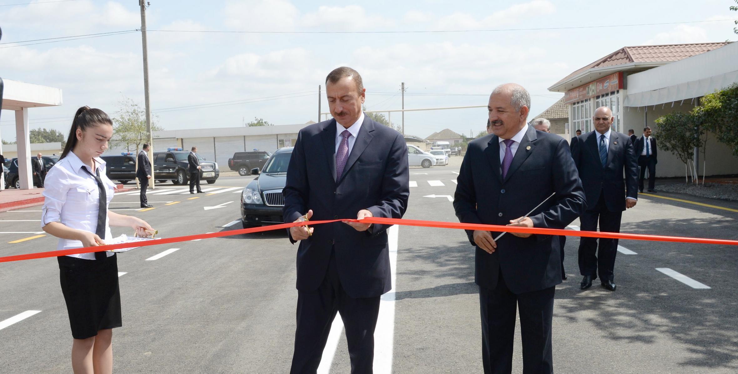 Ильхам Алиев принял участие в открытии автомобильной дороги Гаразенджир-Гаракязымлы-Байханлы в Джалилабаде