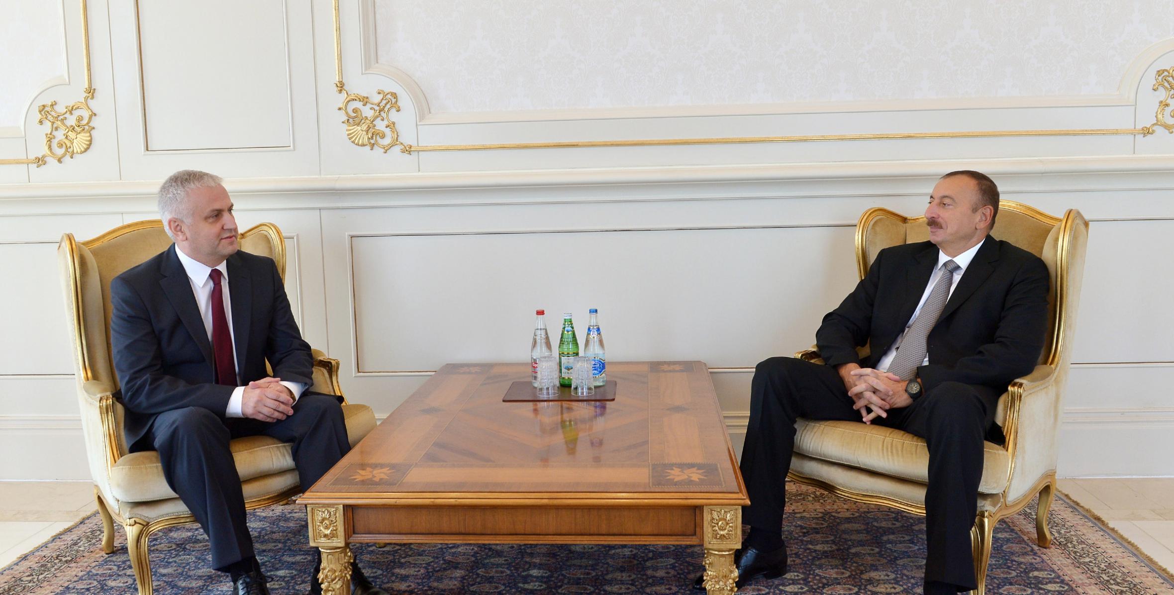 Ilham Aliyev received the newly-appointed Lithuanian Ambassador
