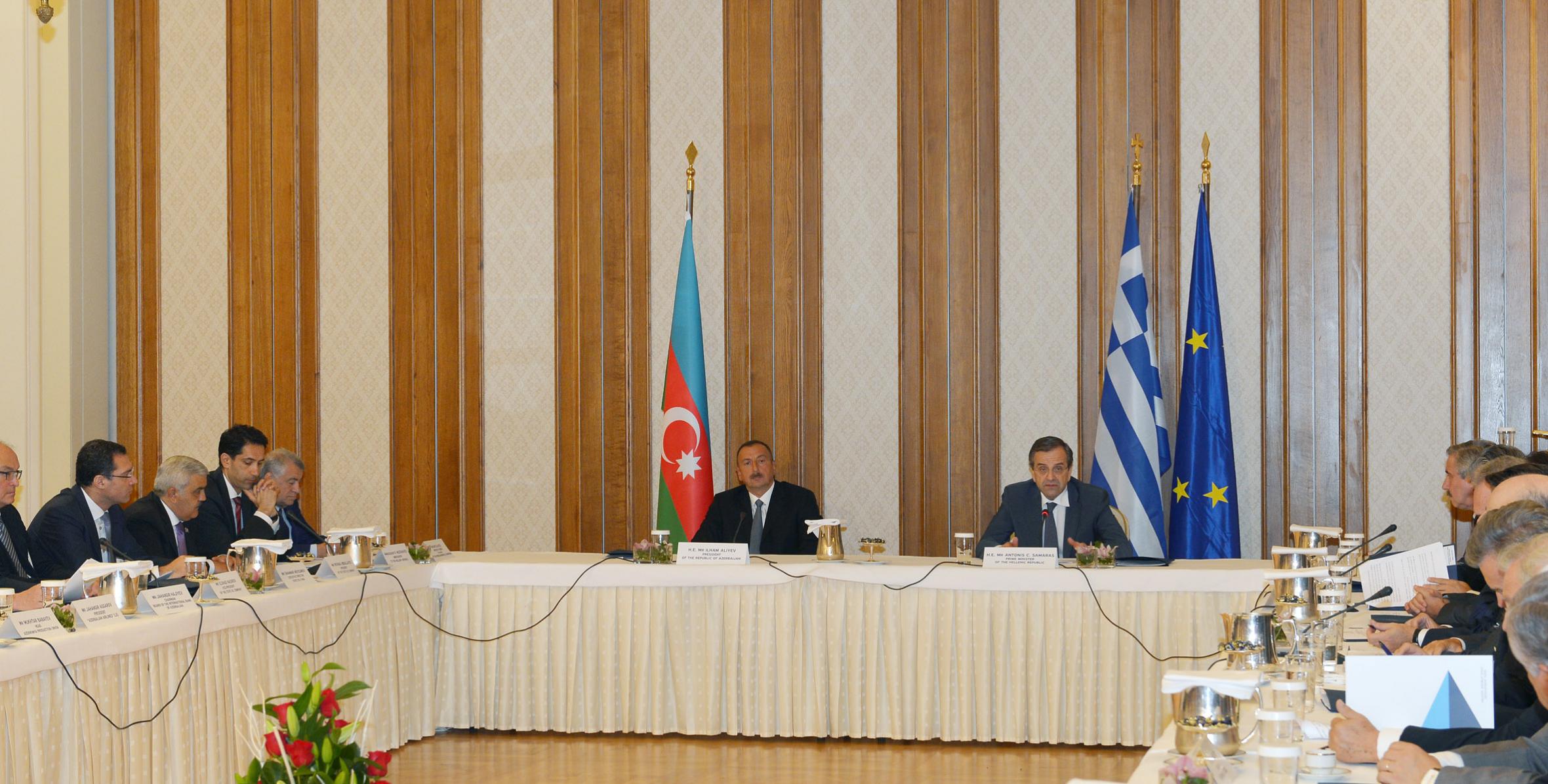 Состоялась встреча Ильхама Алиева и премьер-министра Греции Антониса Самараса с высокопоставленными деловыми людьми