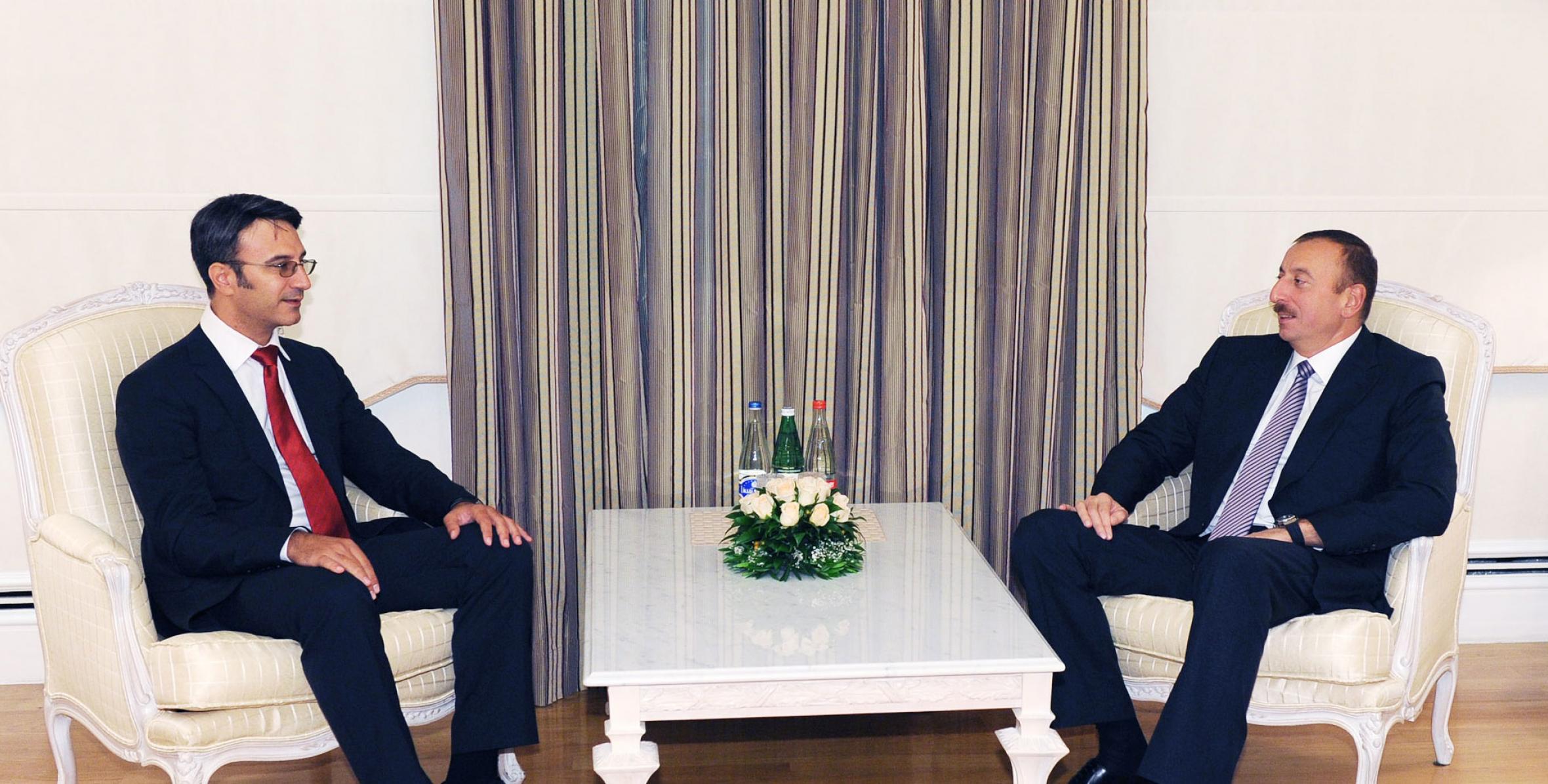 Ильхам Алиев принял министра экономики, энергетики и туризма Болгарии Трайчо Трайкова
