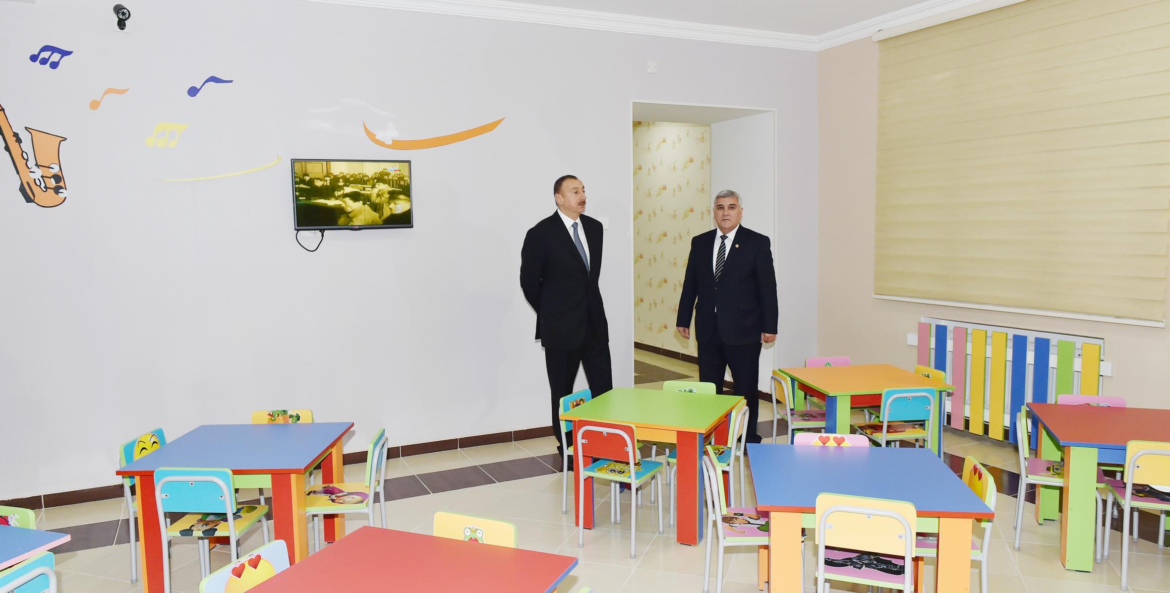 Ильхам Алиев принял участие в открытии детского сада, построенного в Сабирабаде по инициативе Фонда Гейдара Алиева