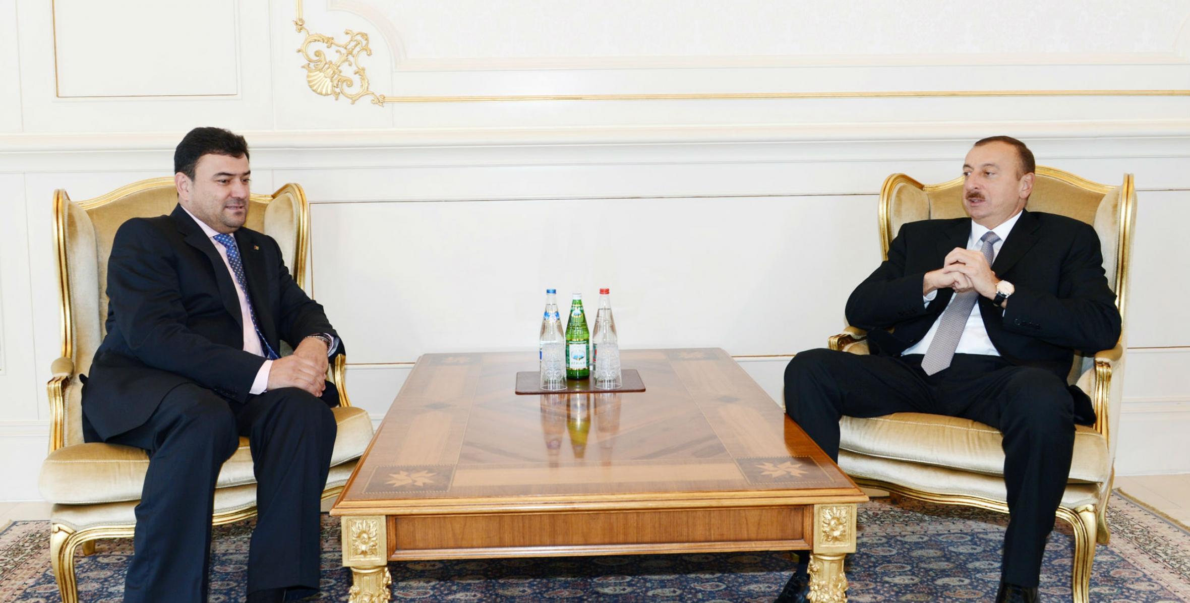 Ильхам Алиев принял верительные грамоты новоназначенного посла Афганистана в Азербайджане