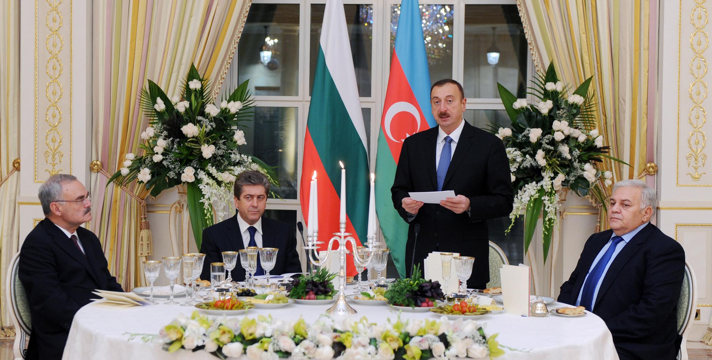 Official dinner reception was hosted on behalf of Ilham Aliyev in honor of Bulgarian President Georgi Parvanov