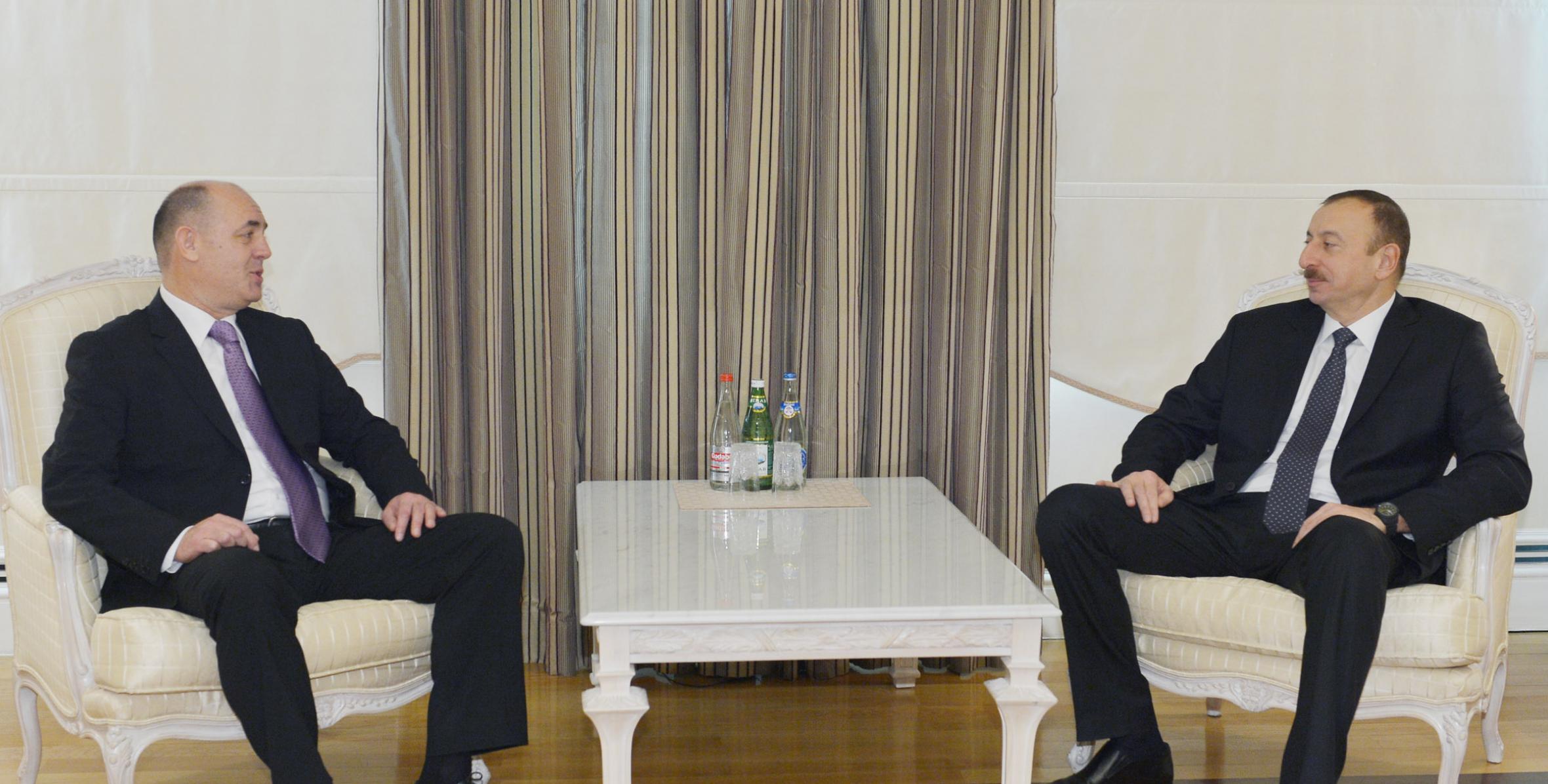 Ilham Aliyev received the Serbian ambassador to Azerbaijan in connection with the completion of his diplomatic mission
