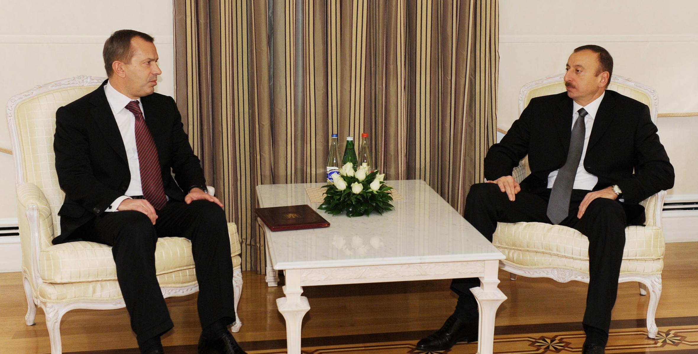 Ilham Aliyev received First Vice Prime Minister and Economic Development and Trade Minister of Ukraine, Andrey Klyuyev