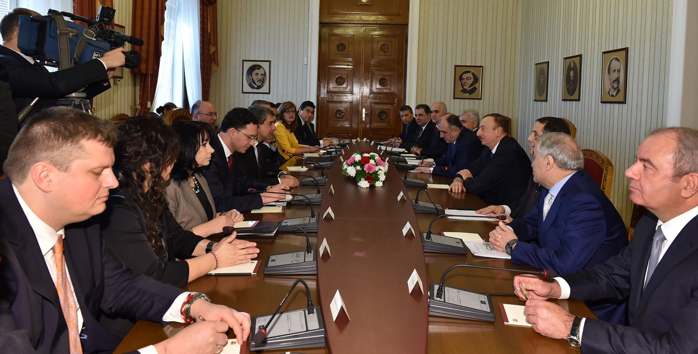 Azerbaijani, Bulgarian presidents held an expanded meeting