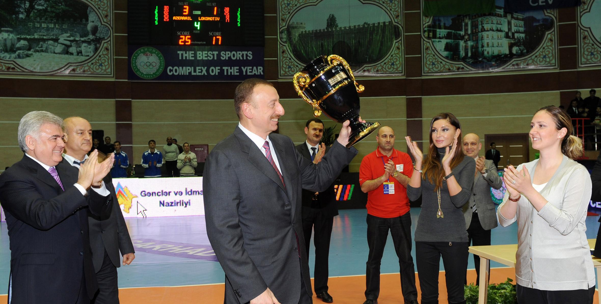 İlham Əliyev Çellenc Kuboku yarışlarının final oyununu izləmişdir