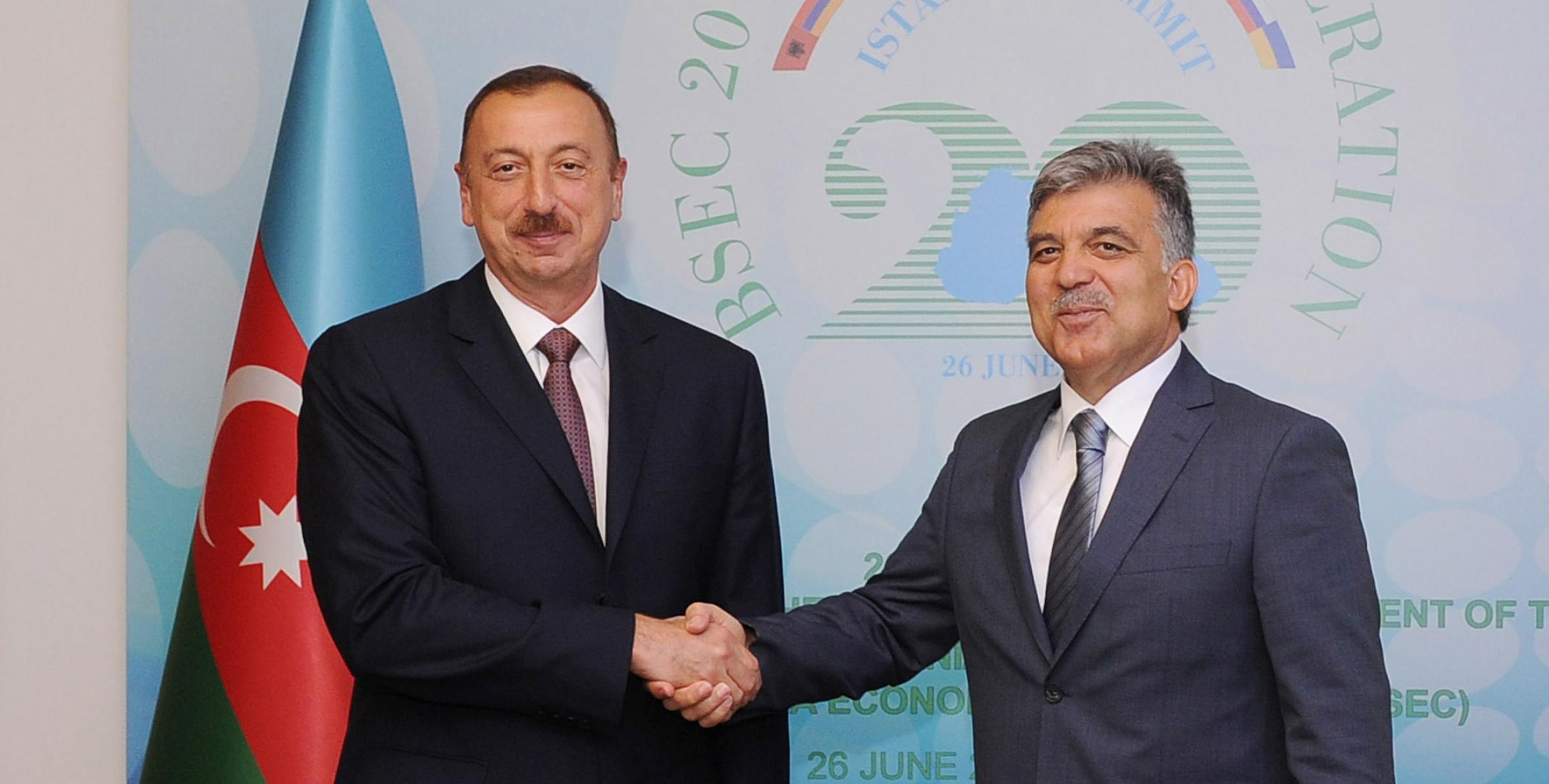 Состоялась встреча Ильхама Алиева и Президента Турецкой Республики Абдуллаха Гюля