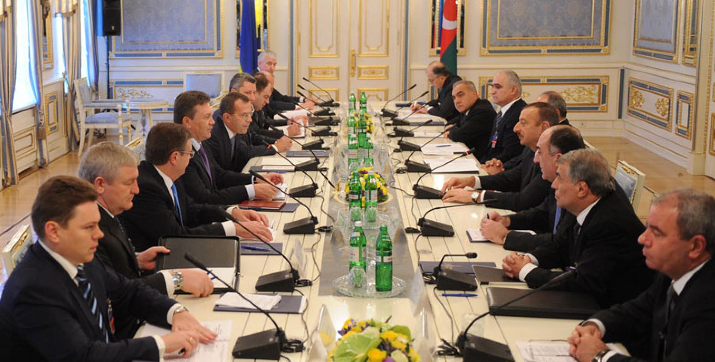 Состоялось второе заседание Совета президентов Азербайджана и Украины